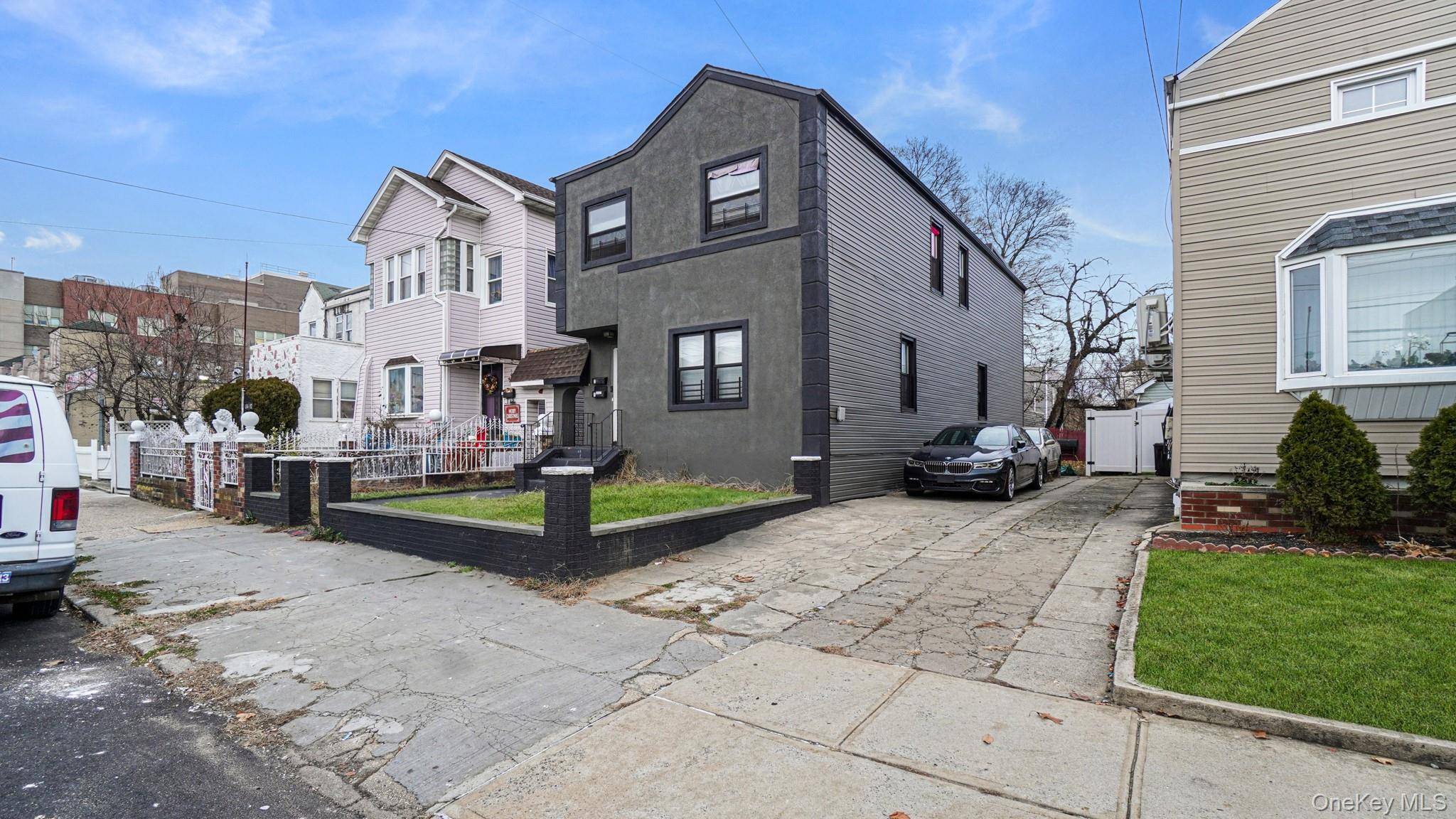 13421 233rd ST, Rosedale, NY 11422