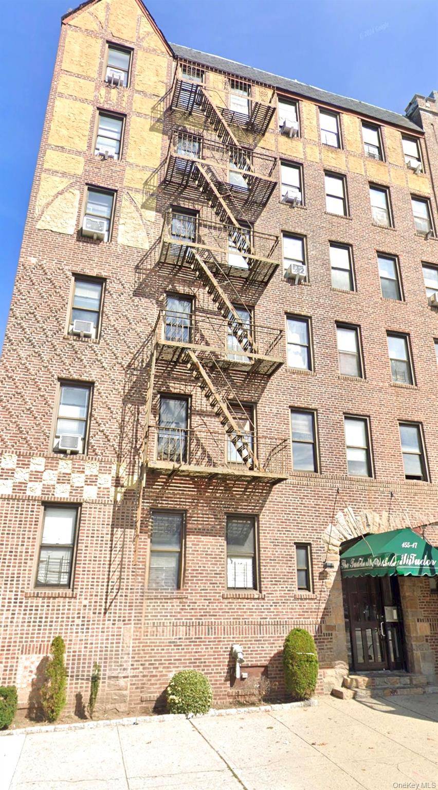 155-17 Sanford AVE #6D, Flushing, NY 11355