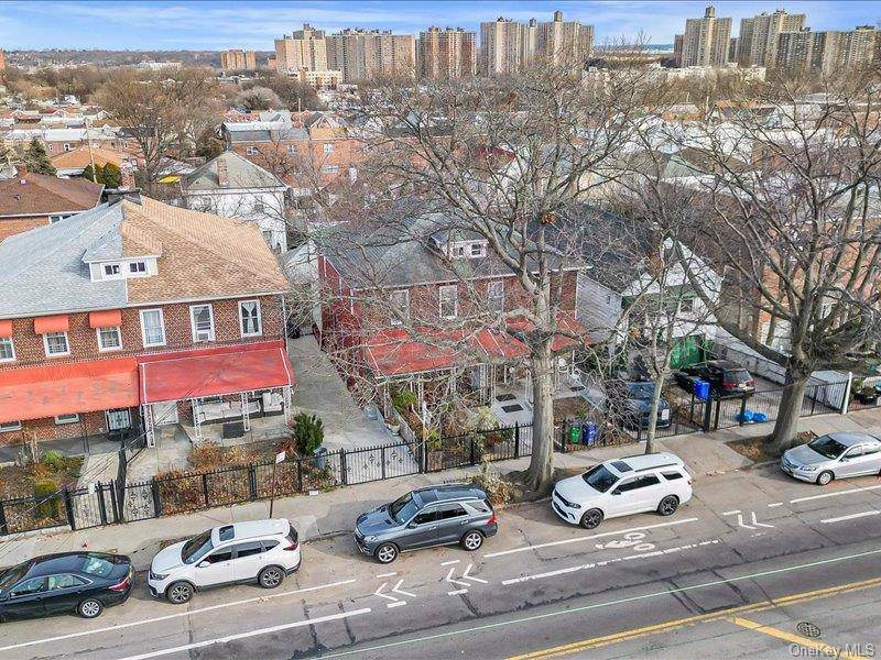 3330 Eastchester RD, Bronx, NY 10469