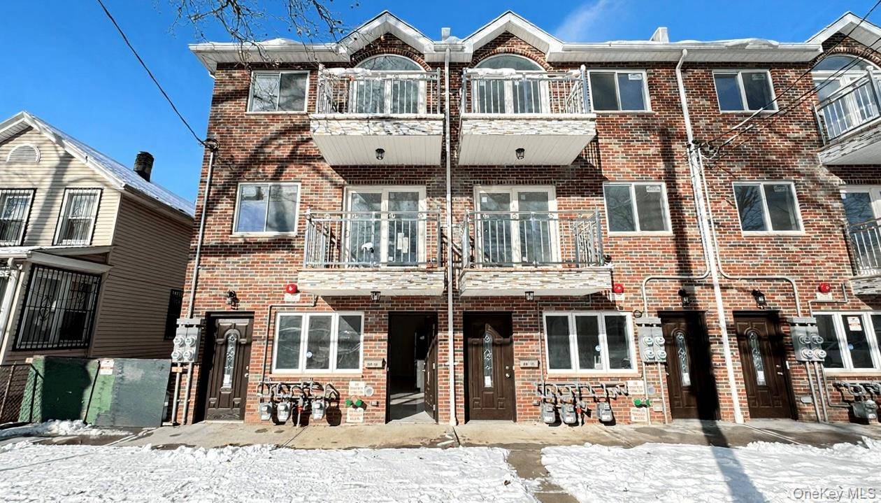 107-47 49th Ave, Corona, NY 11368