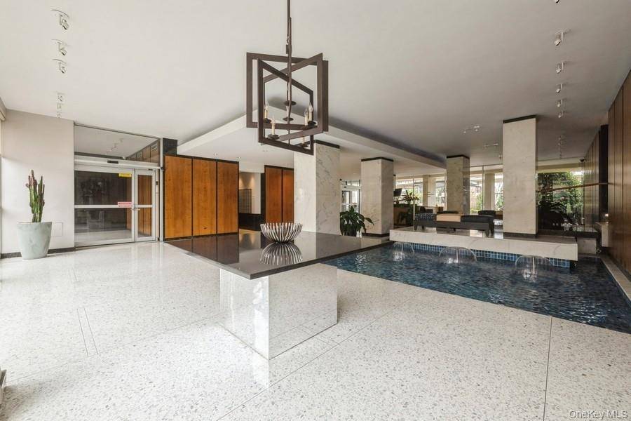166-25 Powells Cove BLVD #18G, Beechhurst, NY 11357