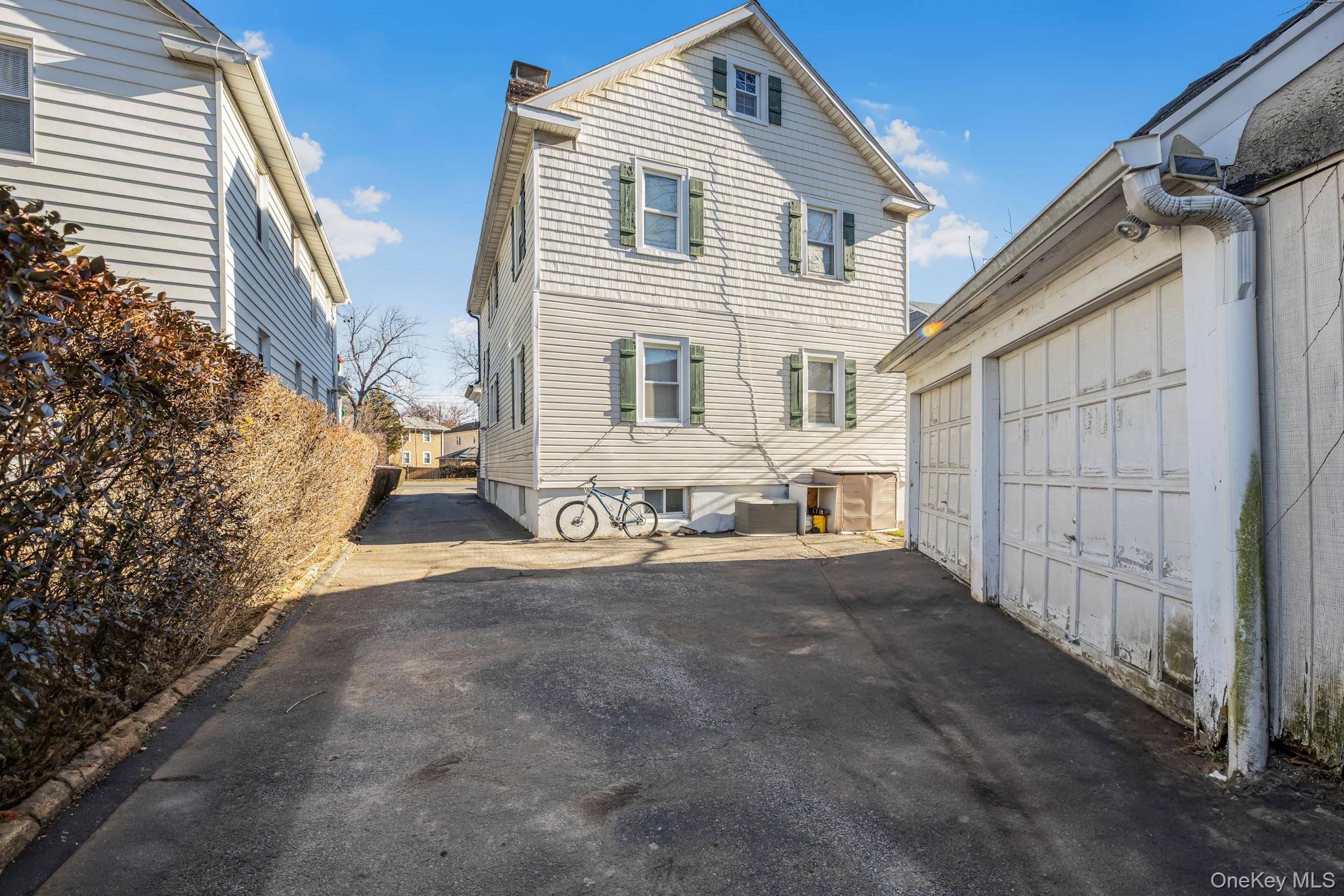 168 Stephenson BLVD, New Rochelle, NY 10801