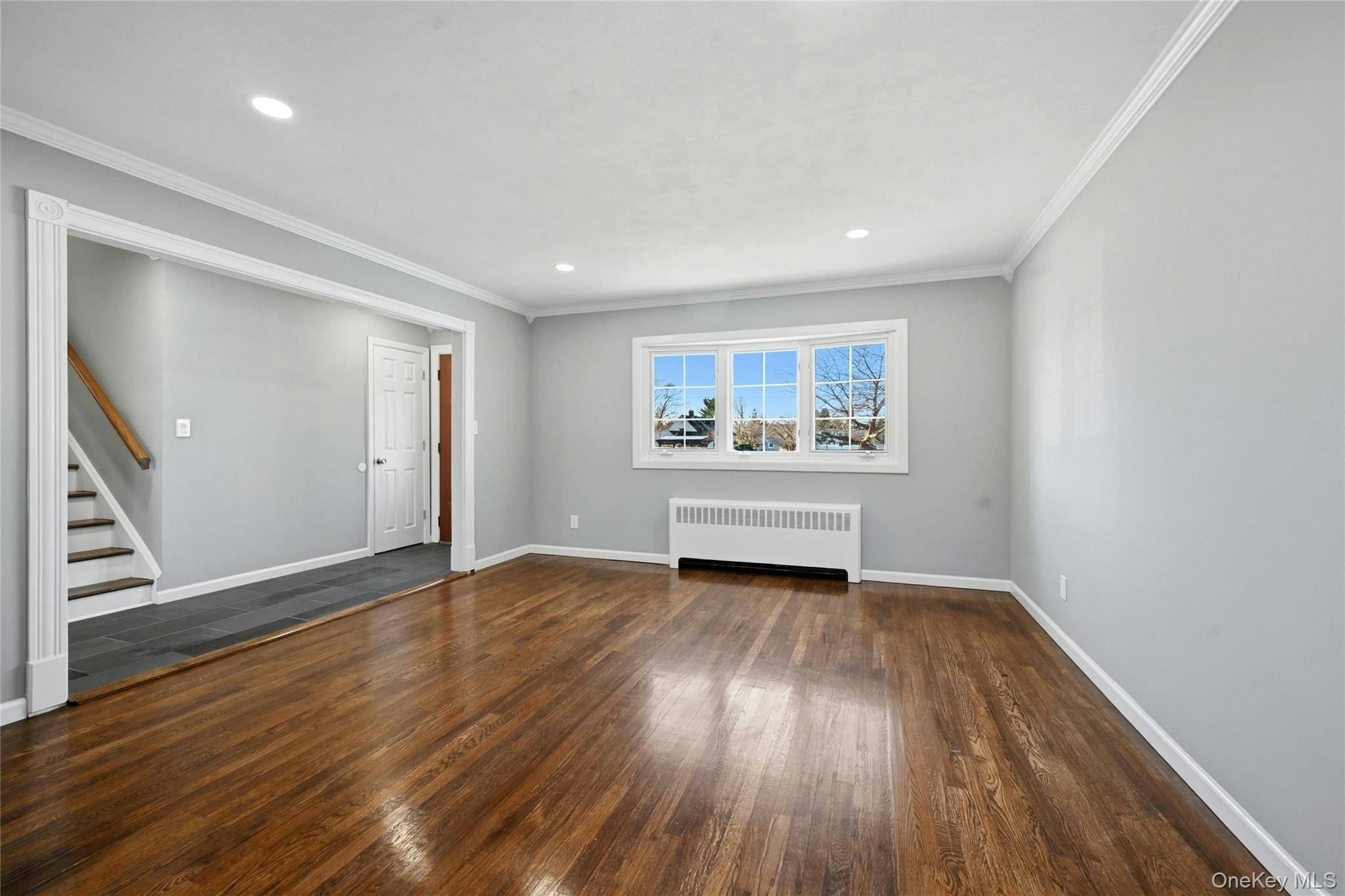 123 S Fordham RD, Hicksville, NY 11801
