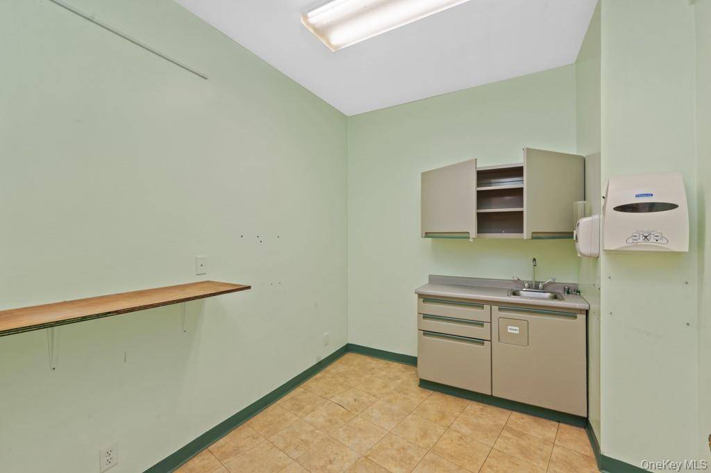 200 S Broadway #Unit #200 Bldg 1, Tarrytown, NY 10591