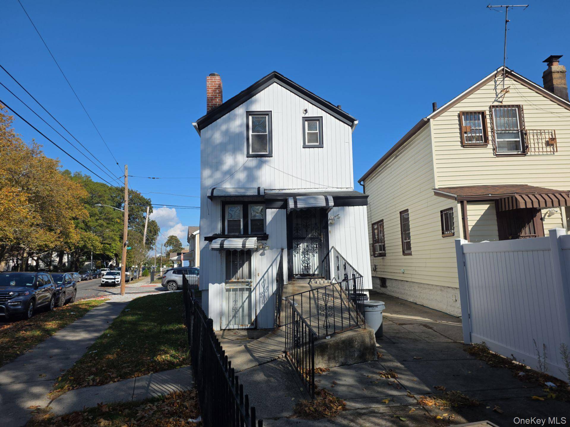 140-04 123rd AVE, Jamaica, NY 11436