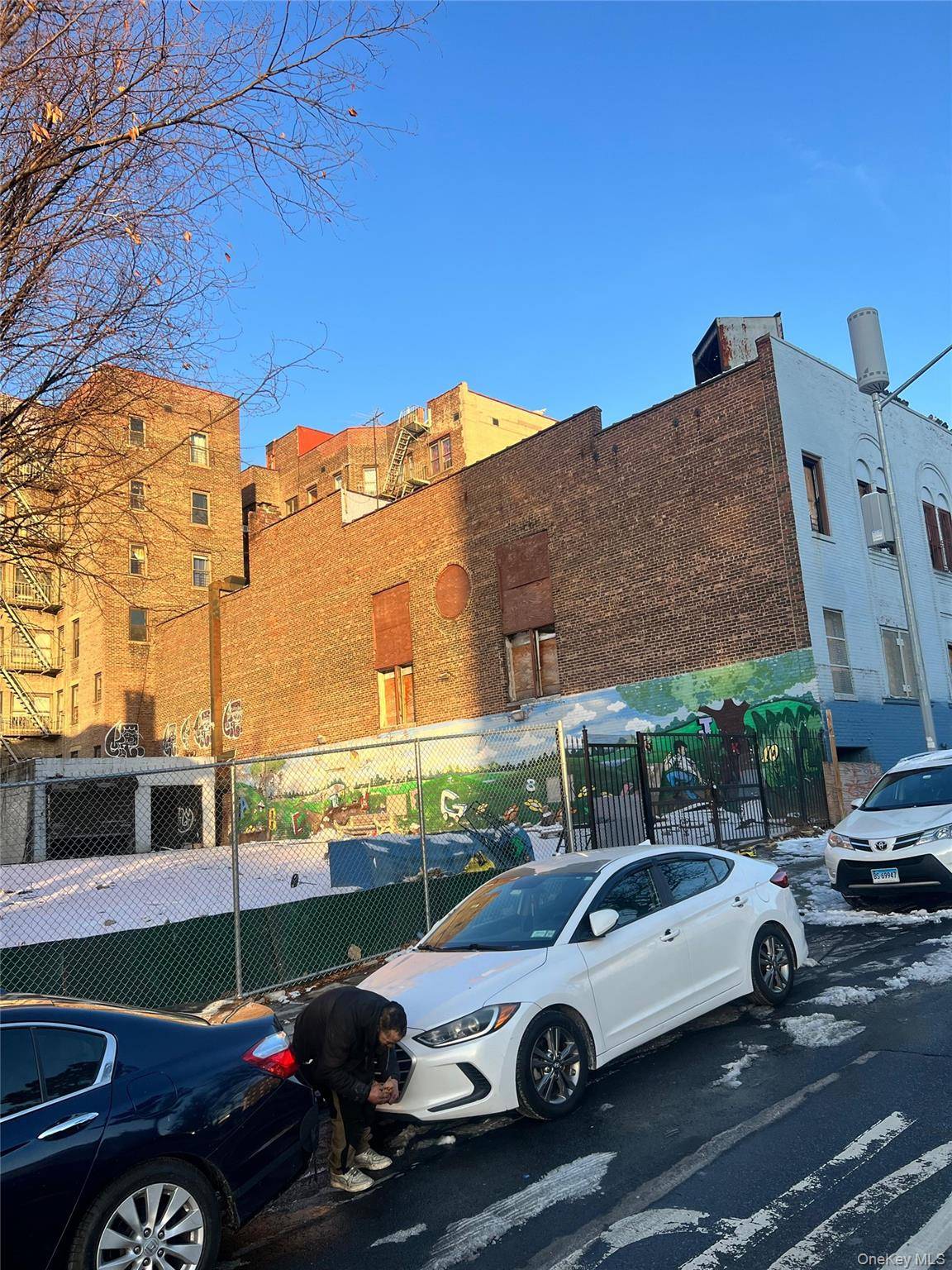 1925 Grand Concourse, Bronx, NY 10453