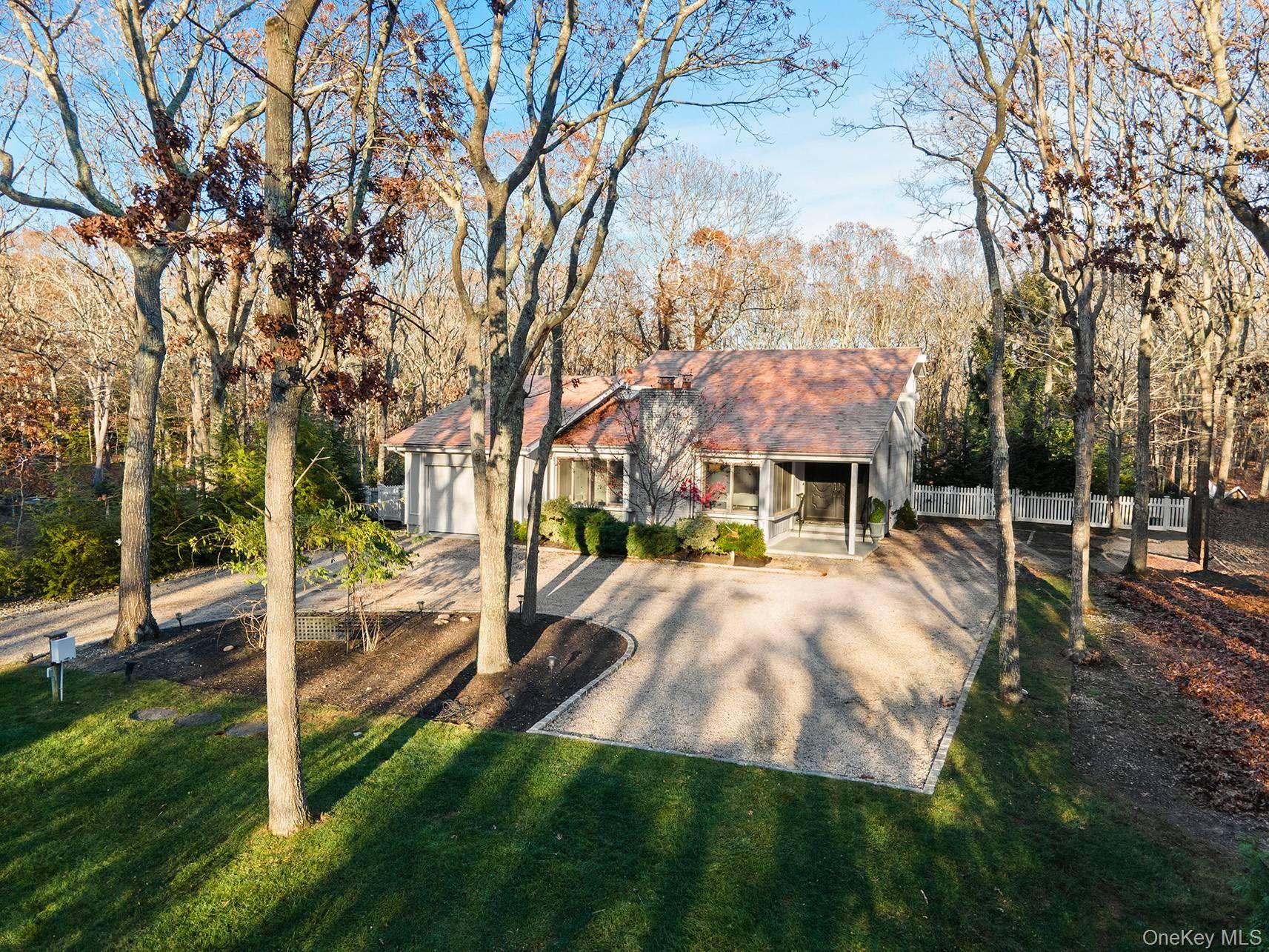 1824 Majors PATH, Southampton, NY 11968