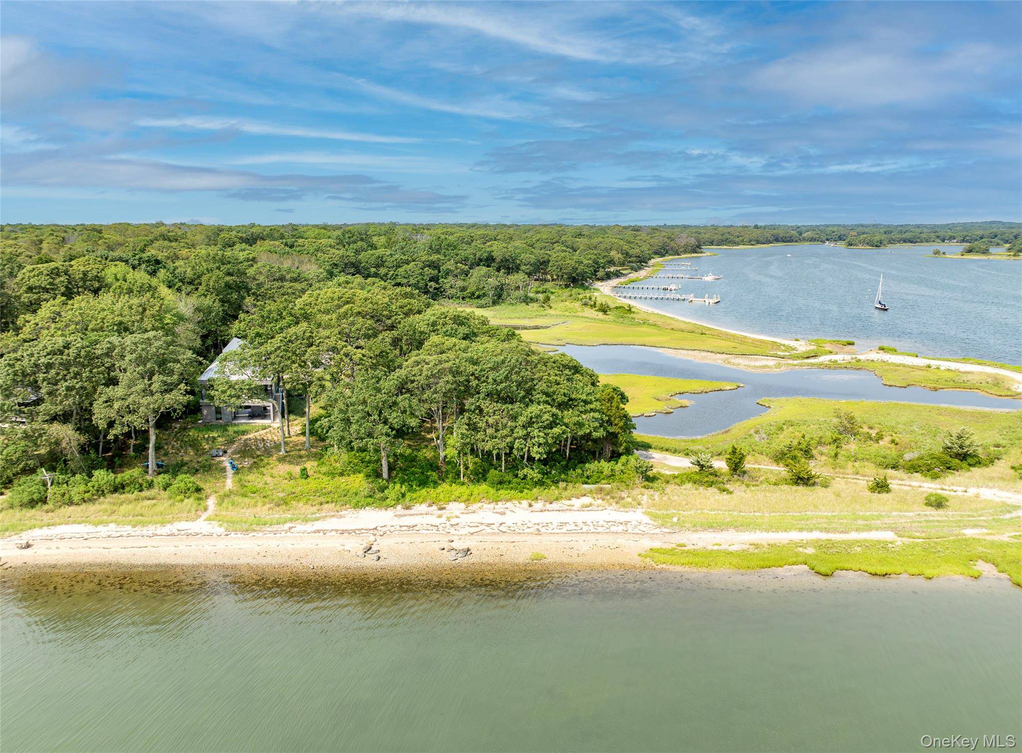 47L S Ferry RD, Shelter Island, NY 11964