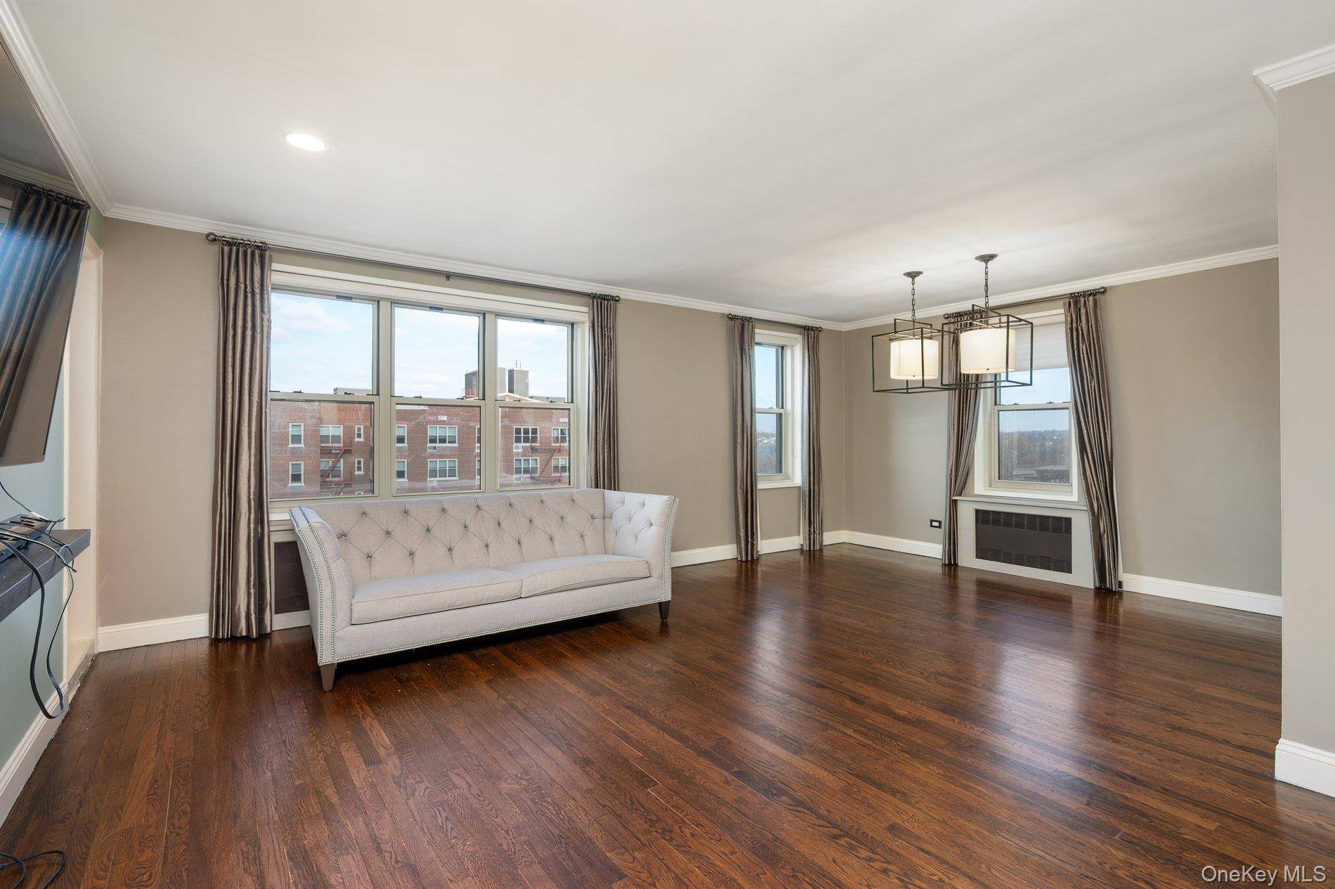 23-55 Bell Boulevard BLVD #6C, Bayside, NY 11360