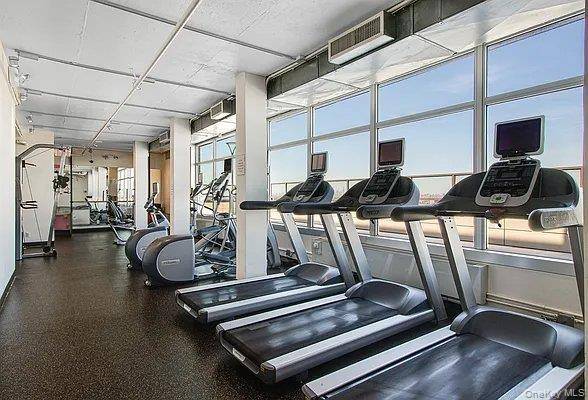 110-11 Queens BLVD #25D, Forest Hills, NY 11375