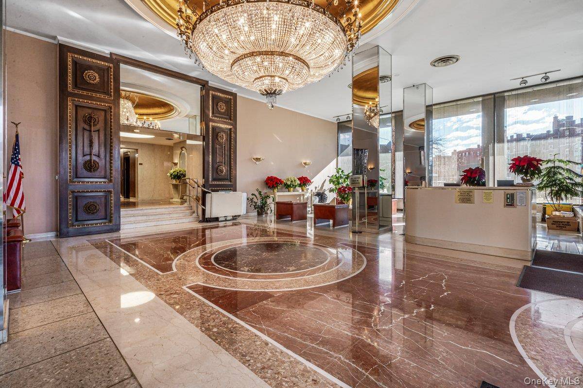 110-11 Queens BLVD #25D, Forest Hills, NY 11375