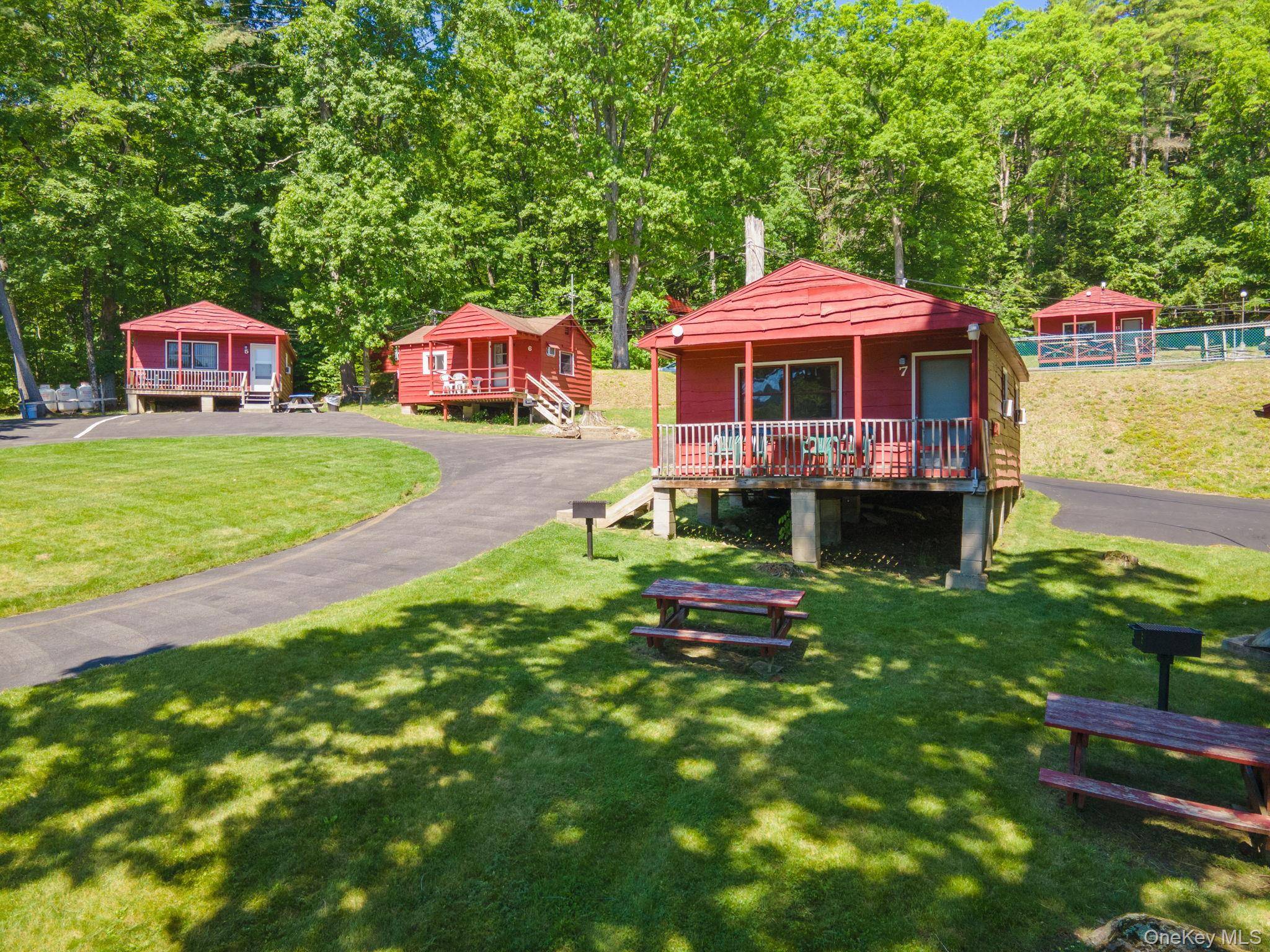 3041 Lakeshore DR, Lake George, NY 12845
