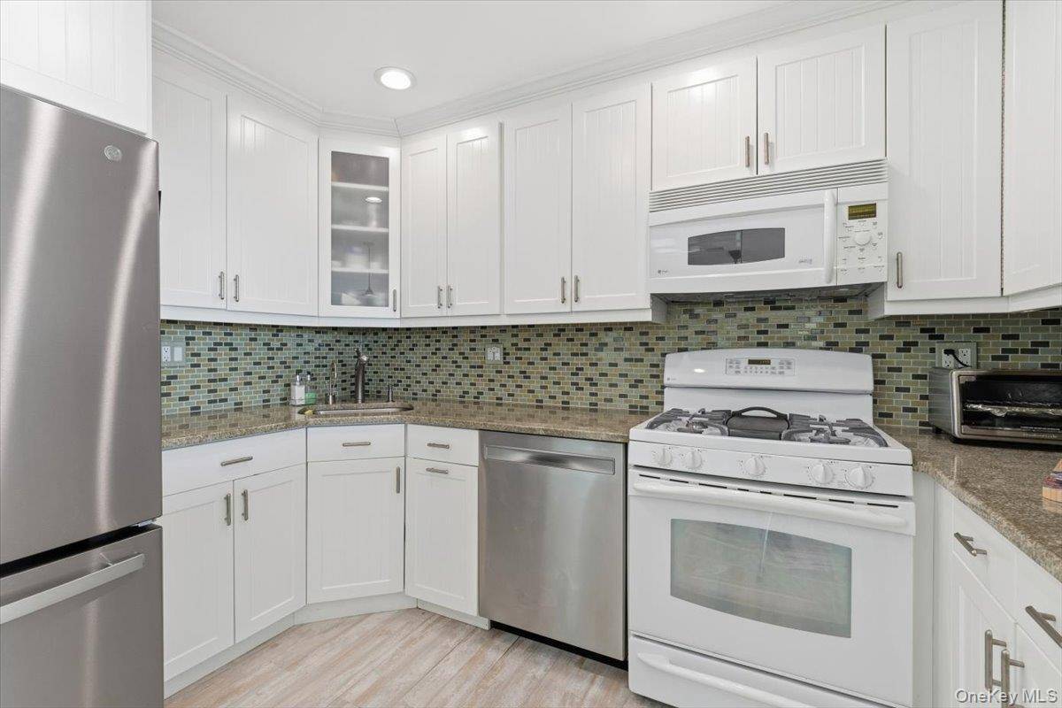 627 Oceanfront #A, Long Beach, NY 11561