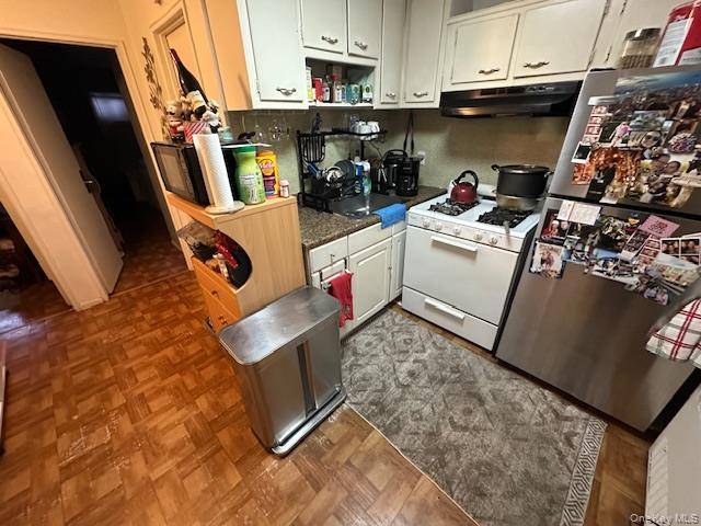 23-23 93rd ST, East Elmhurst, NY 11369