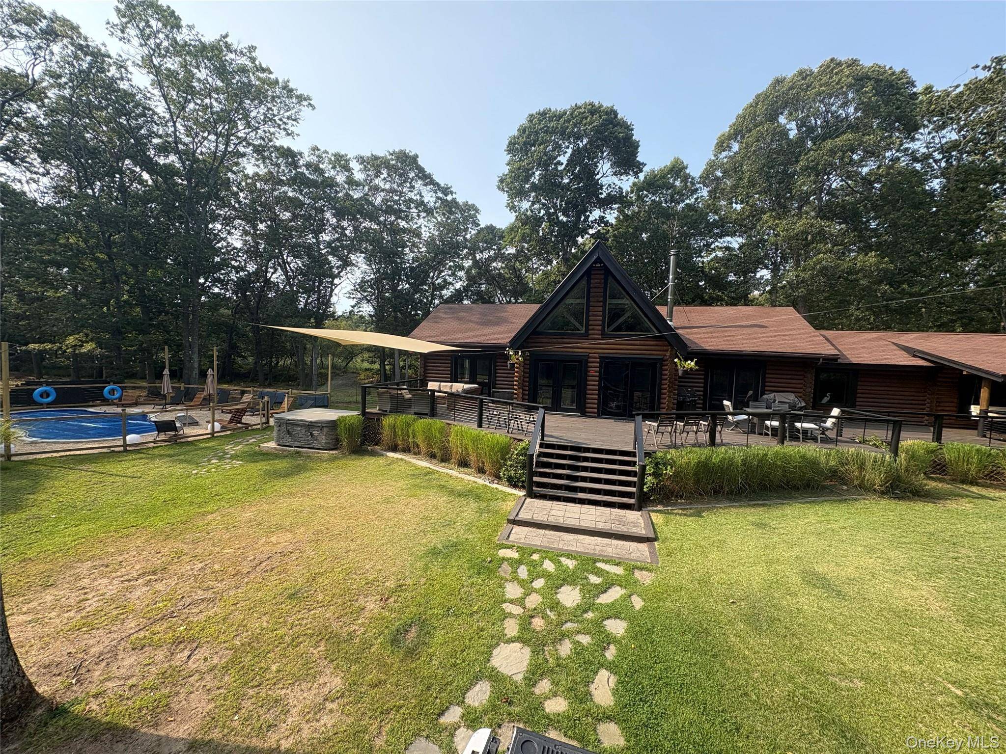 1710 Gull Pond LN, Greenport, NY 11944