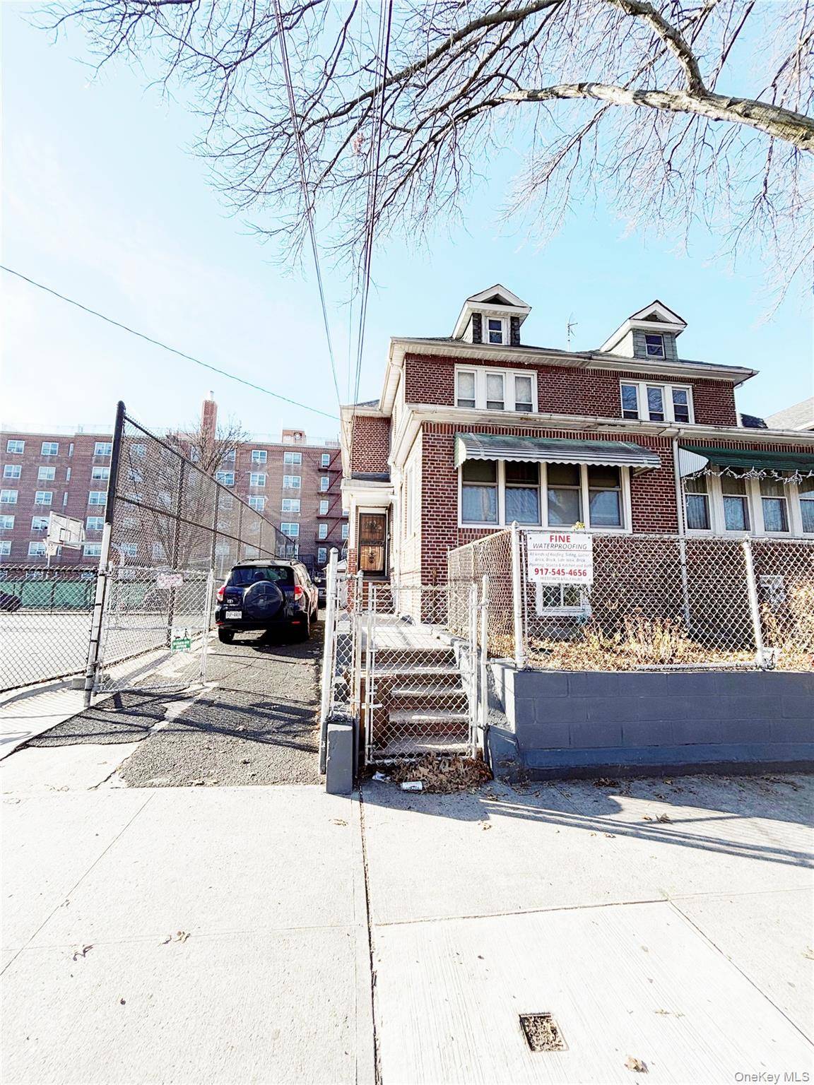 715 Rosedale AVE, Bronx, NY 10473