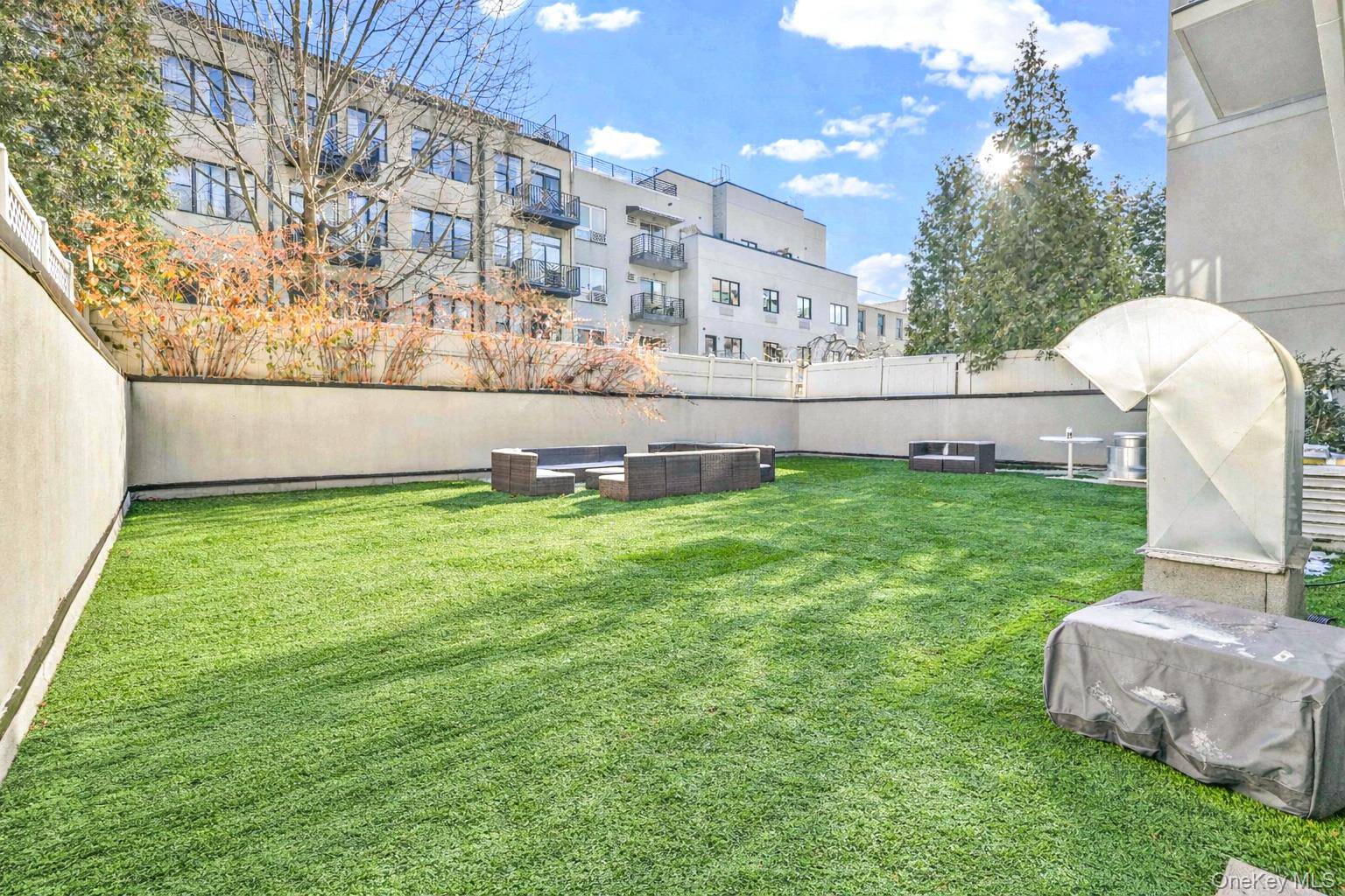18 Monitor ST, Brooklyn, NY 11222