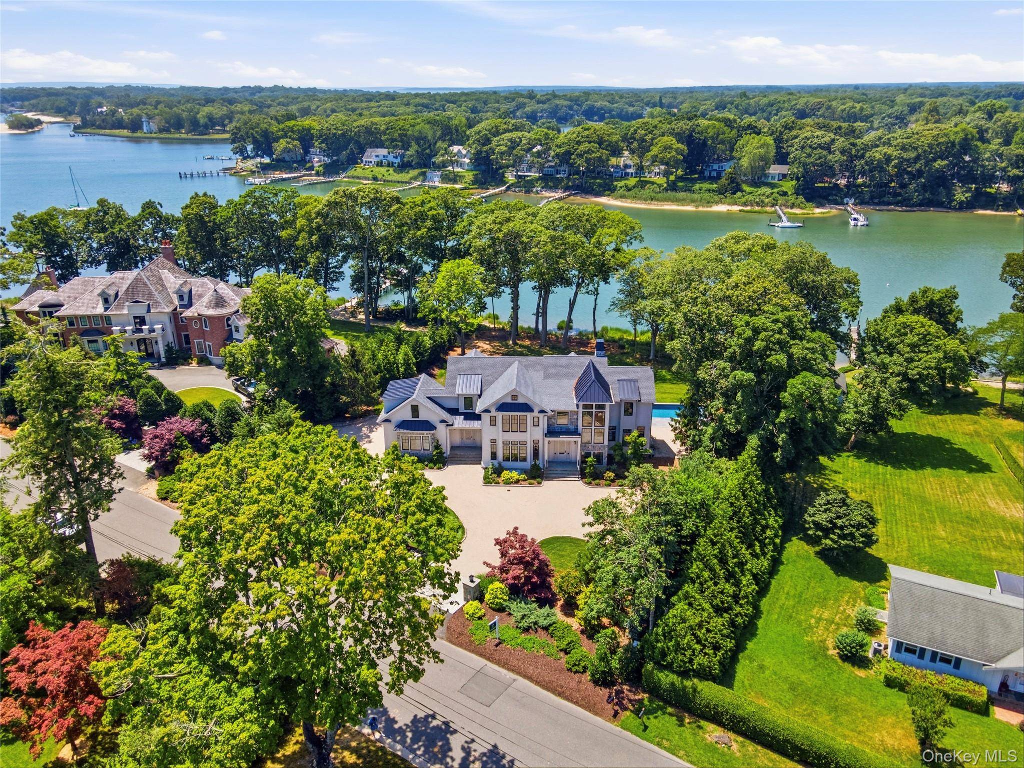 1750 Hobart RD, Southold, NY 11971