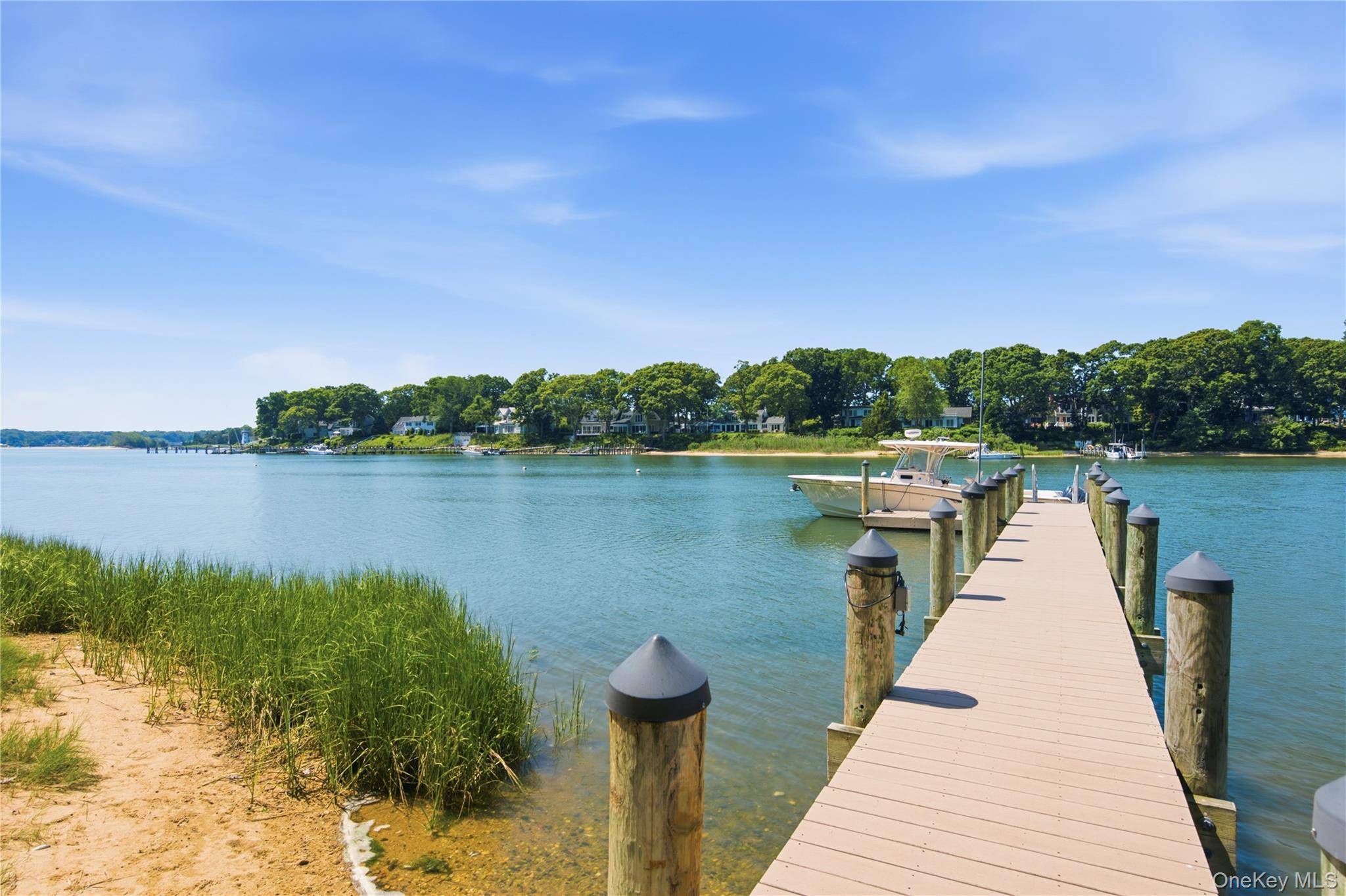 1750 Hobart RD, Southold, NY 11971