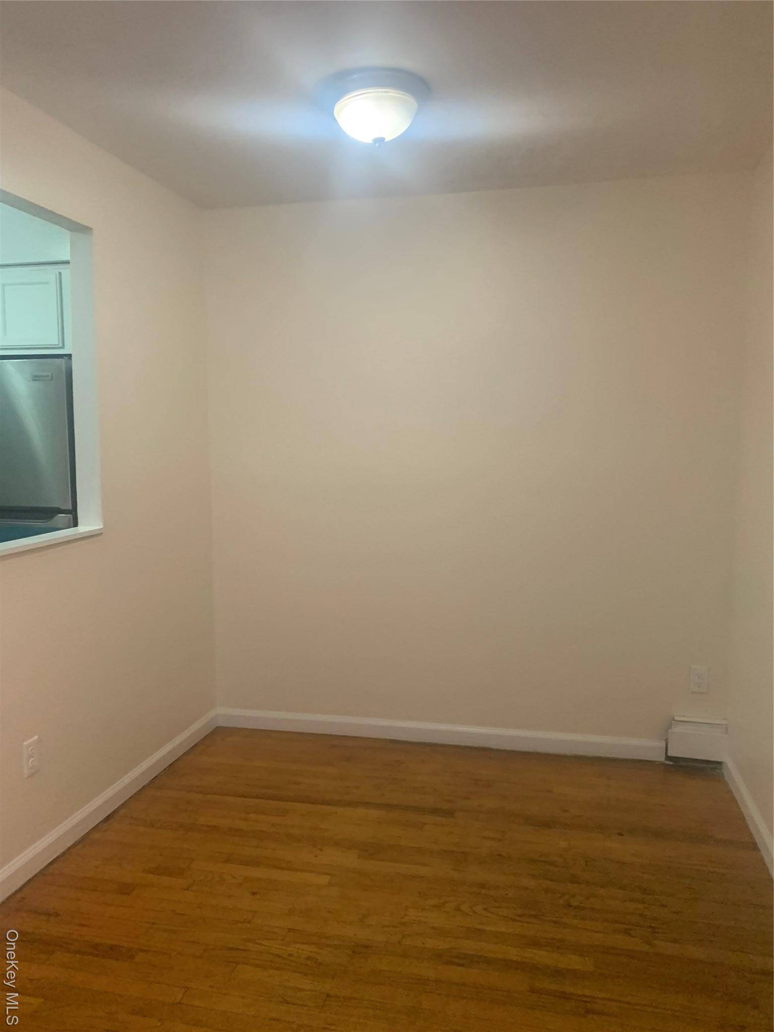 13512 37th AVE, Flushing, NY 11354