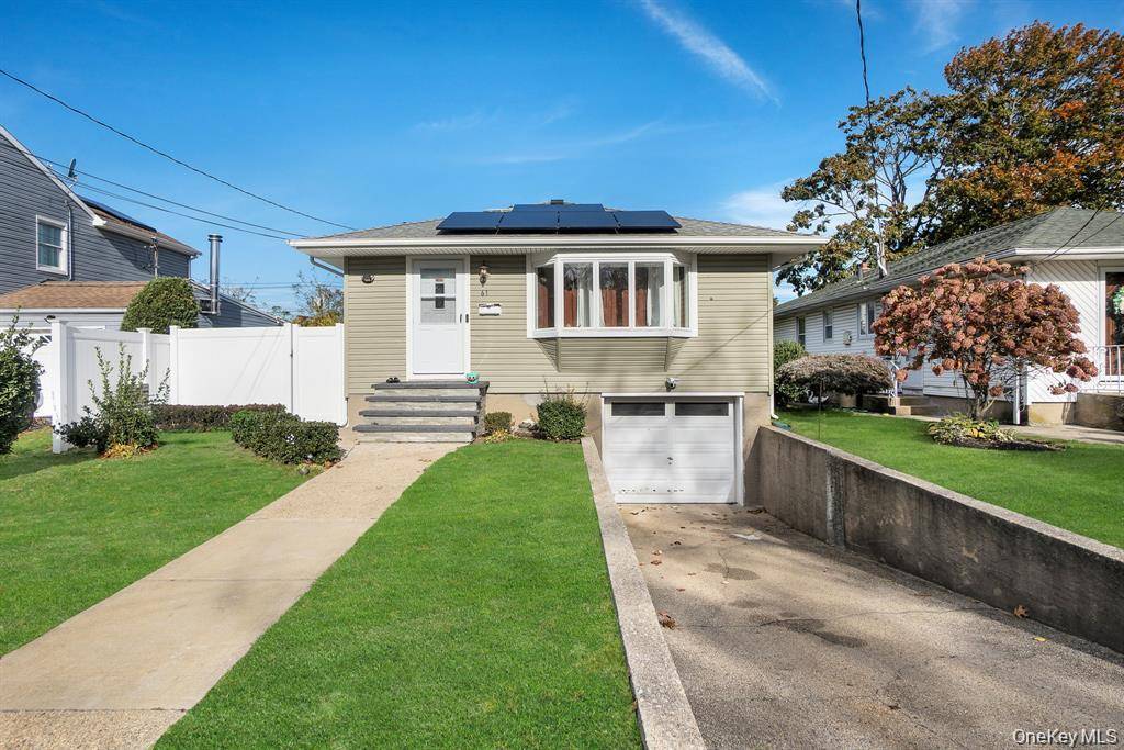61 S Merrick RD, Massapequa, NY 11758