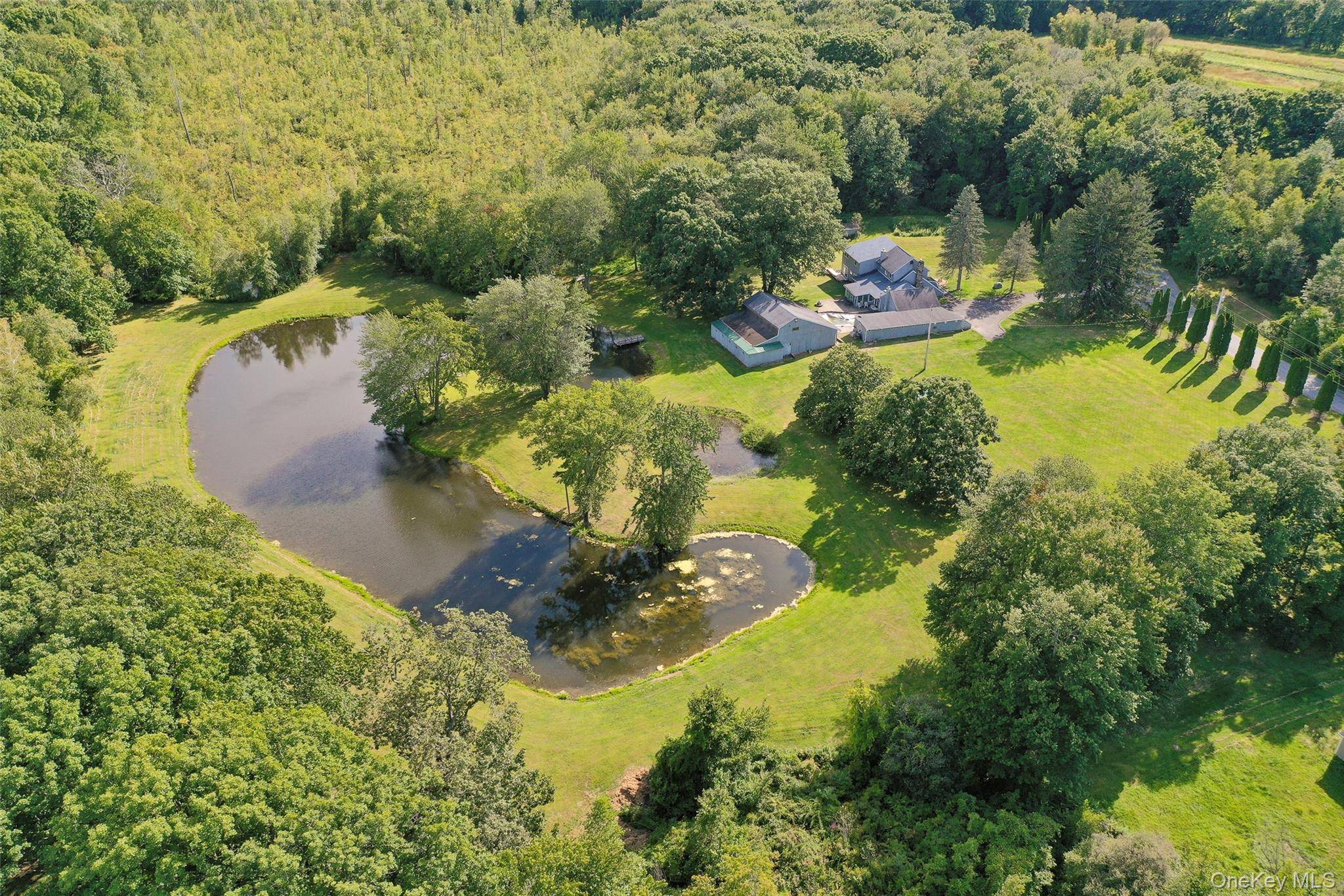 89 Deer Pond RD, Verbank, NY 12585