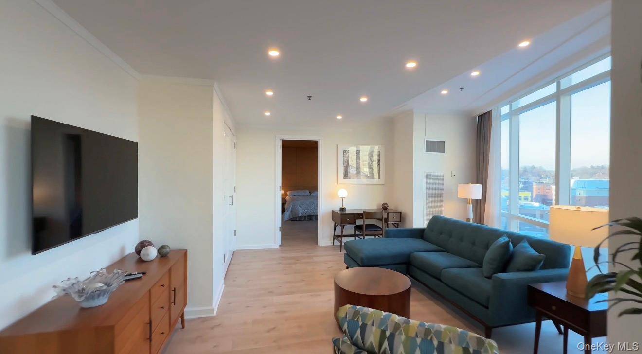 1 Renaissance Square #10A, White Plains, NY 10601