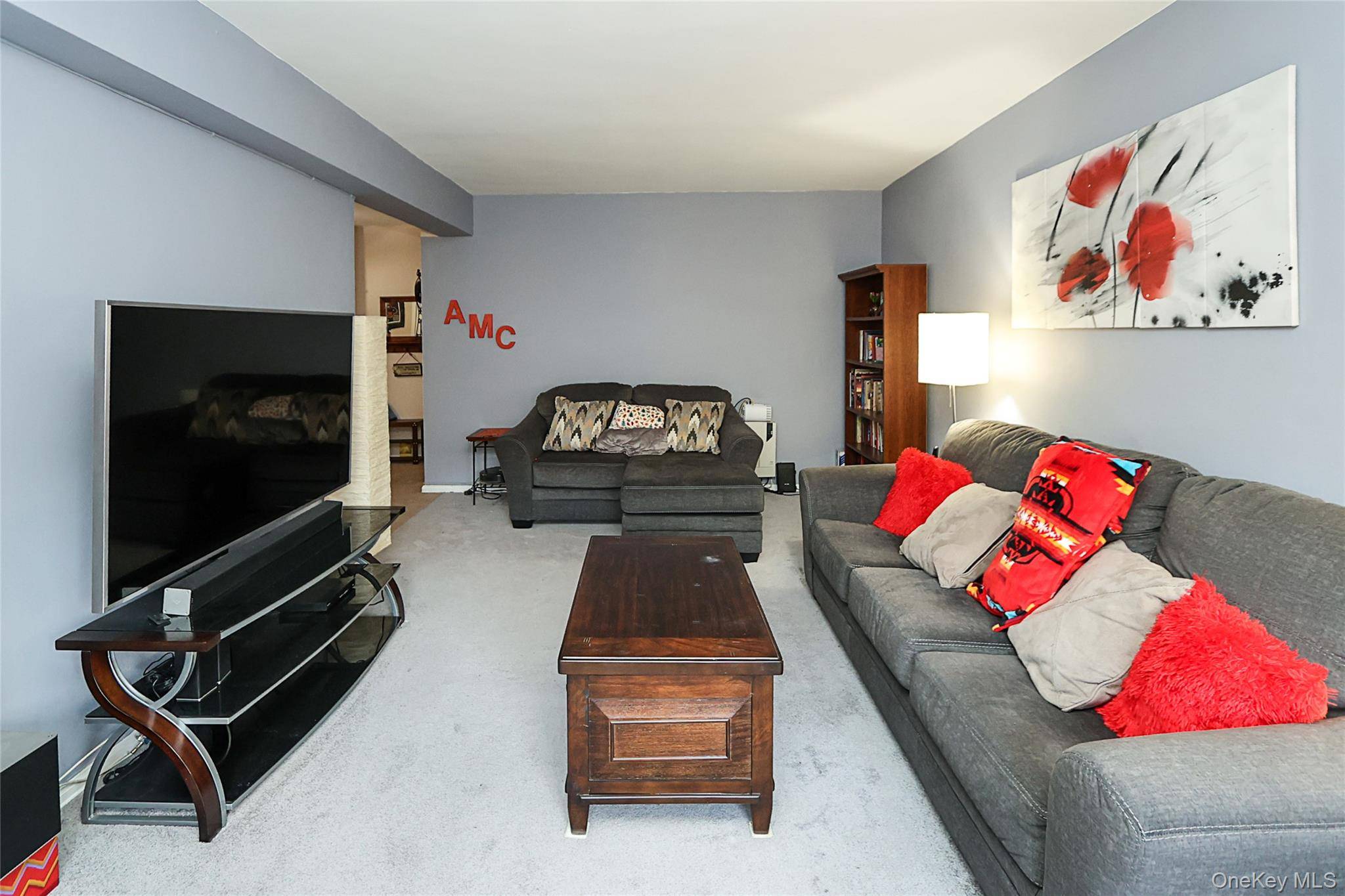 32-40 89 ST #608, East Elmhurst, NY 11369