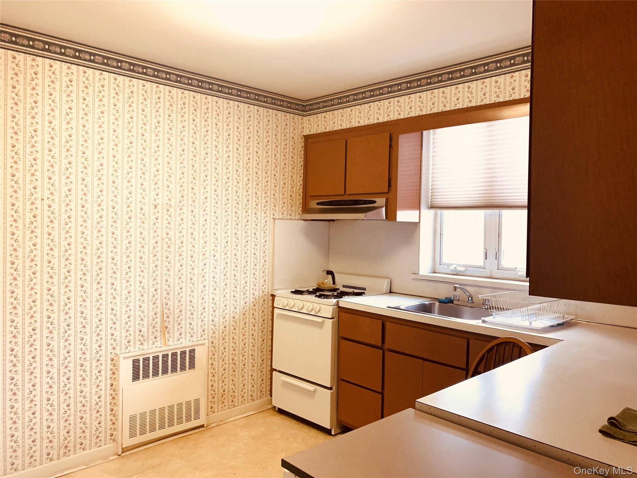 106-20 50th AVE, Corona, NY 11368