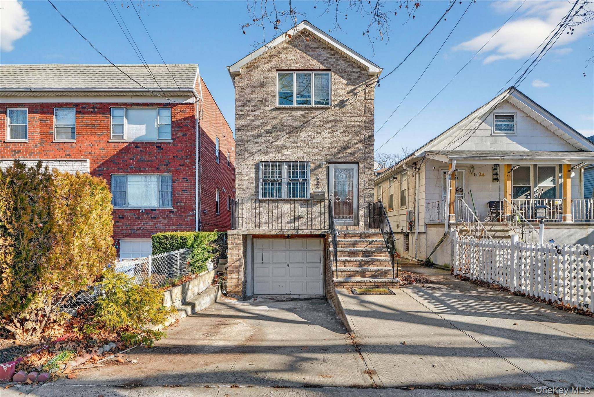 636 Throggs Neck EXPY, Bronx, NY 10465