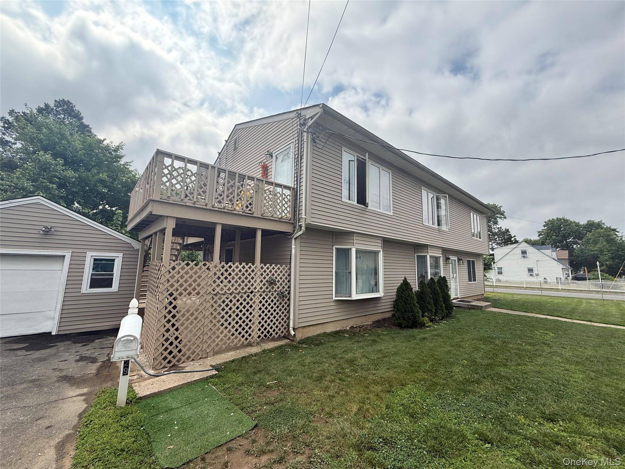 129 Stewart ST, Elmont, NY 11003