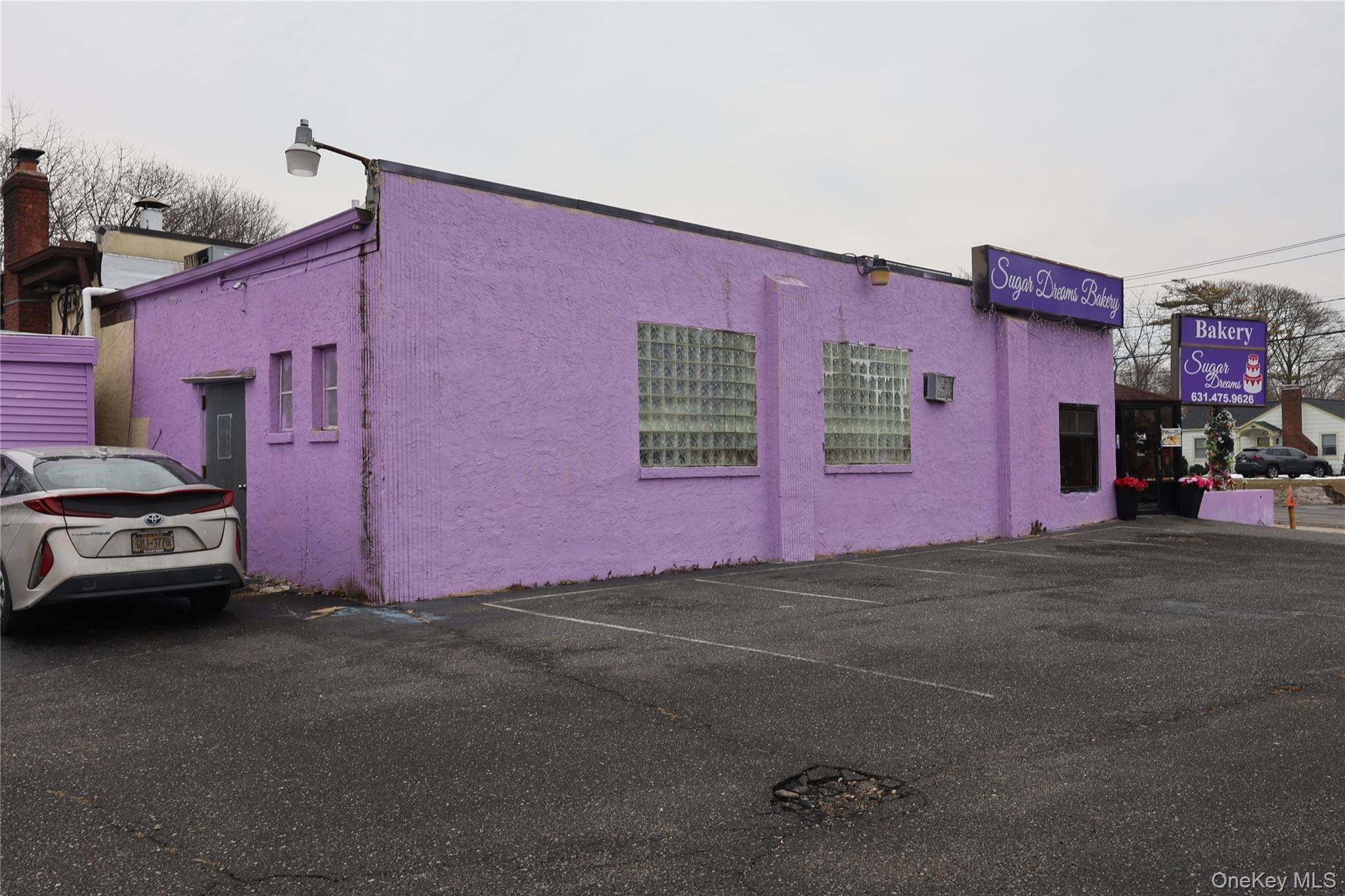 15 S Country RD, East Patchogue, NY 11772