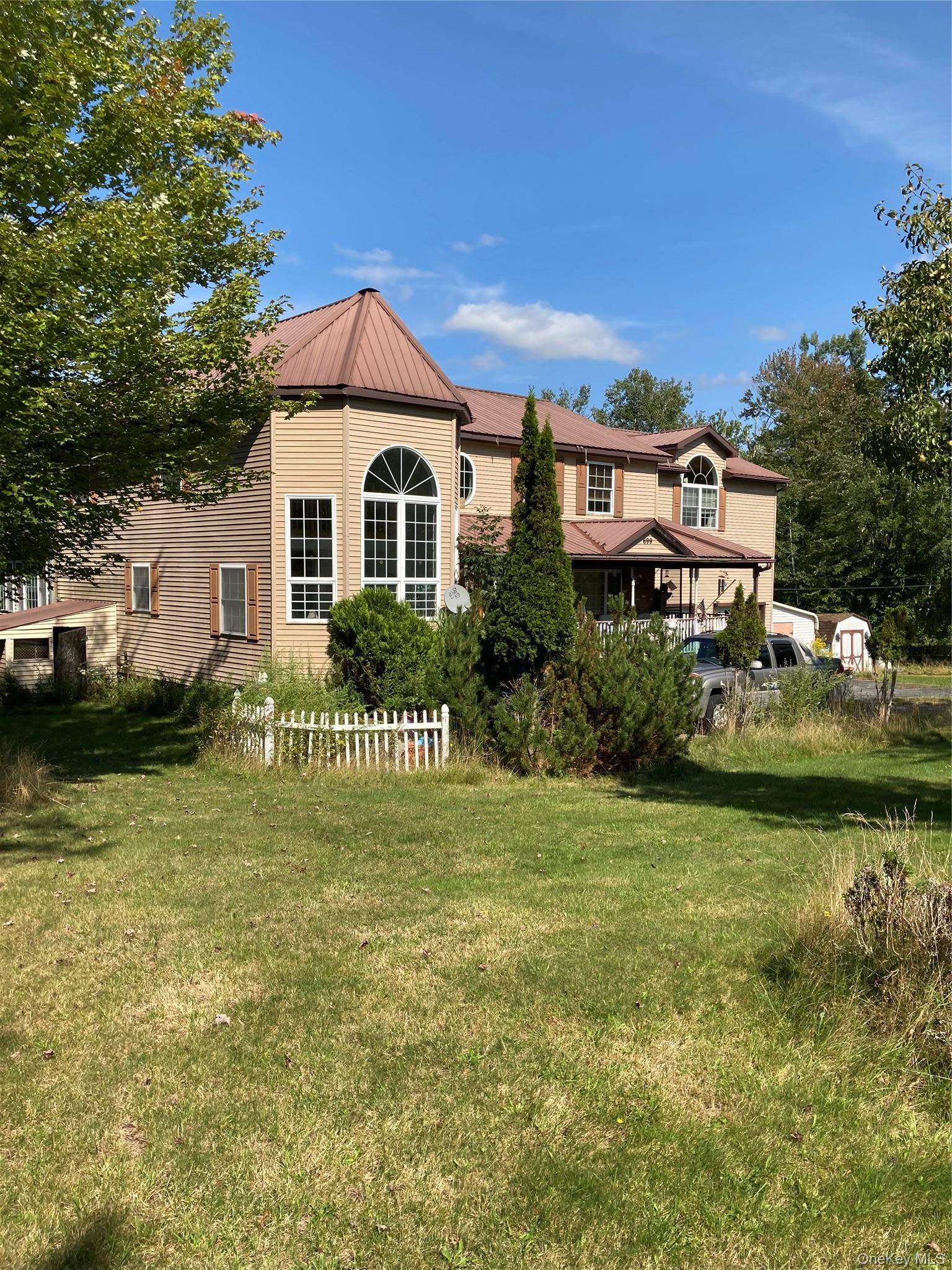 699 Budd RD, Woodbourne, NY 12788