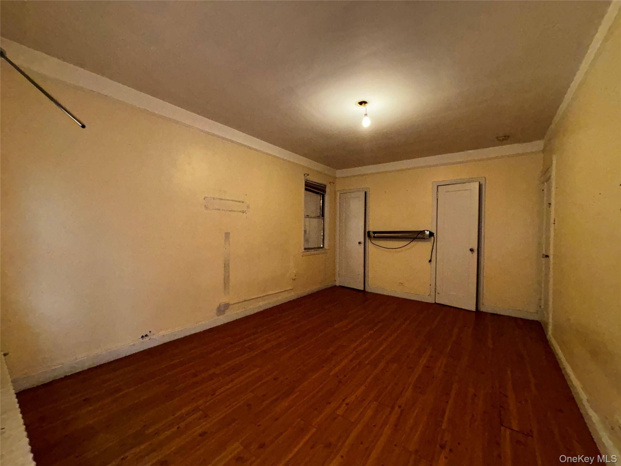 118 Van Cortlandt AVE, Bronx, NY 10463