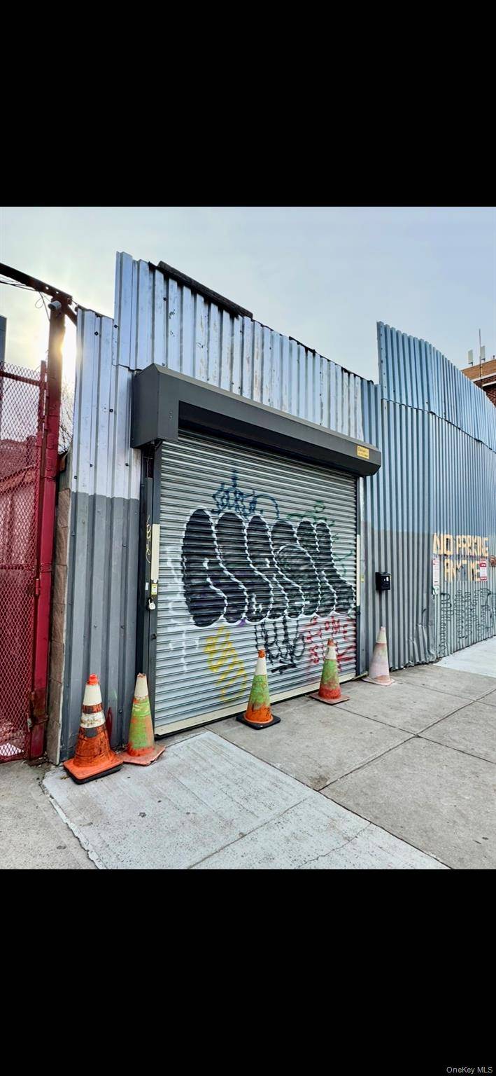 250 Skillman AVE, Brooklyn, NY 11211
