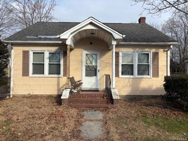 364 Hamilton AVE, Riverhead, NY 11901