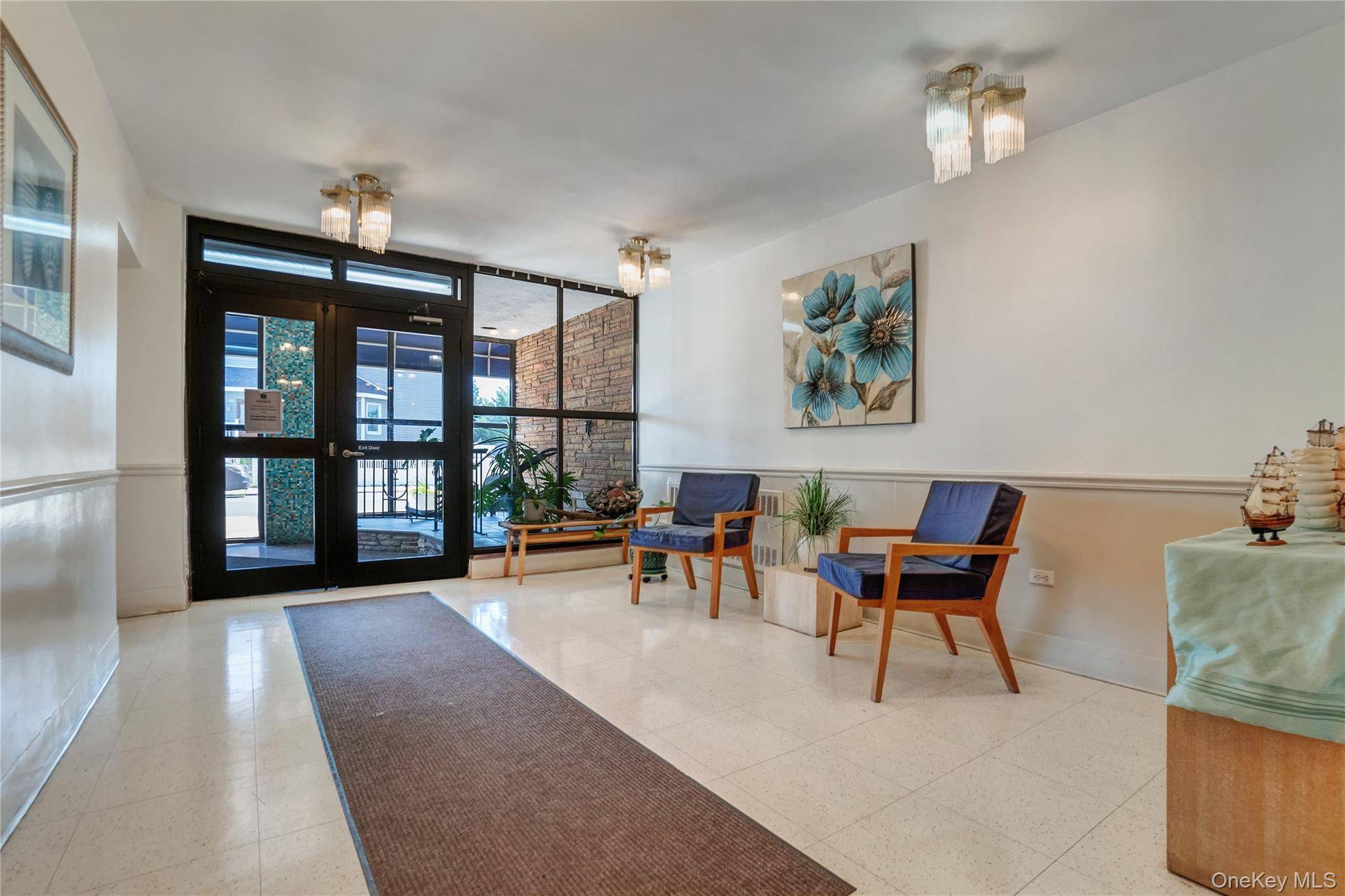 133 Beach 120th ST #1E, Rockaway Park, NY 11694