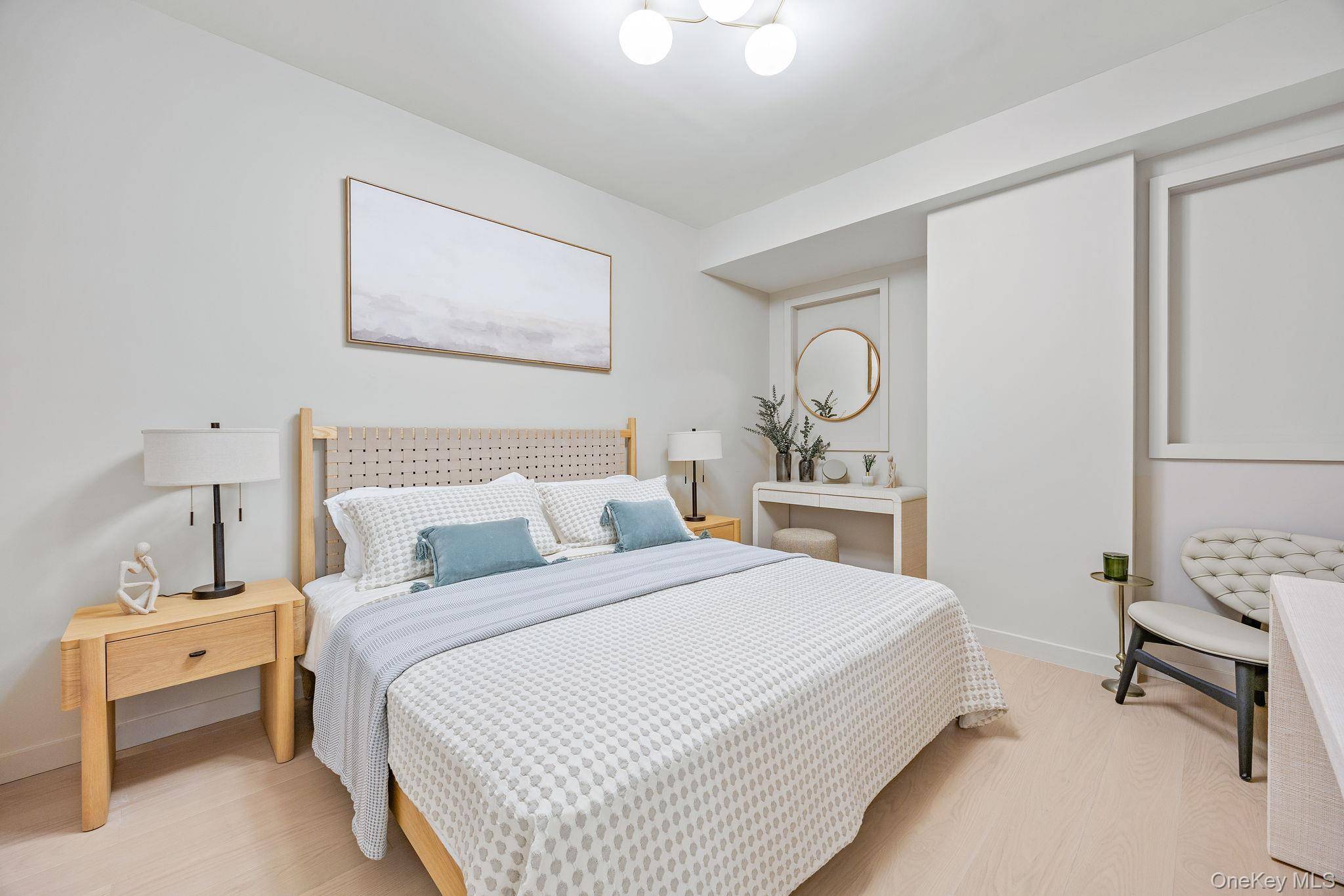 5801 Queens BLVD #3A, Woodside, NY 11377