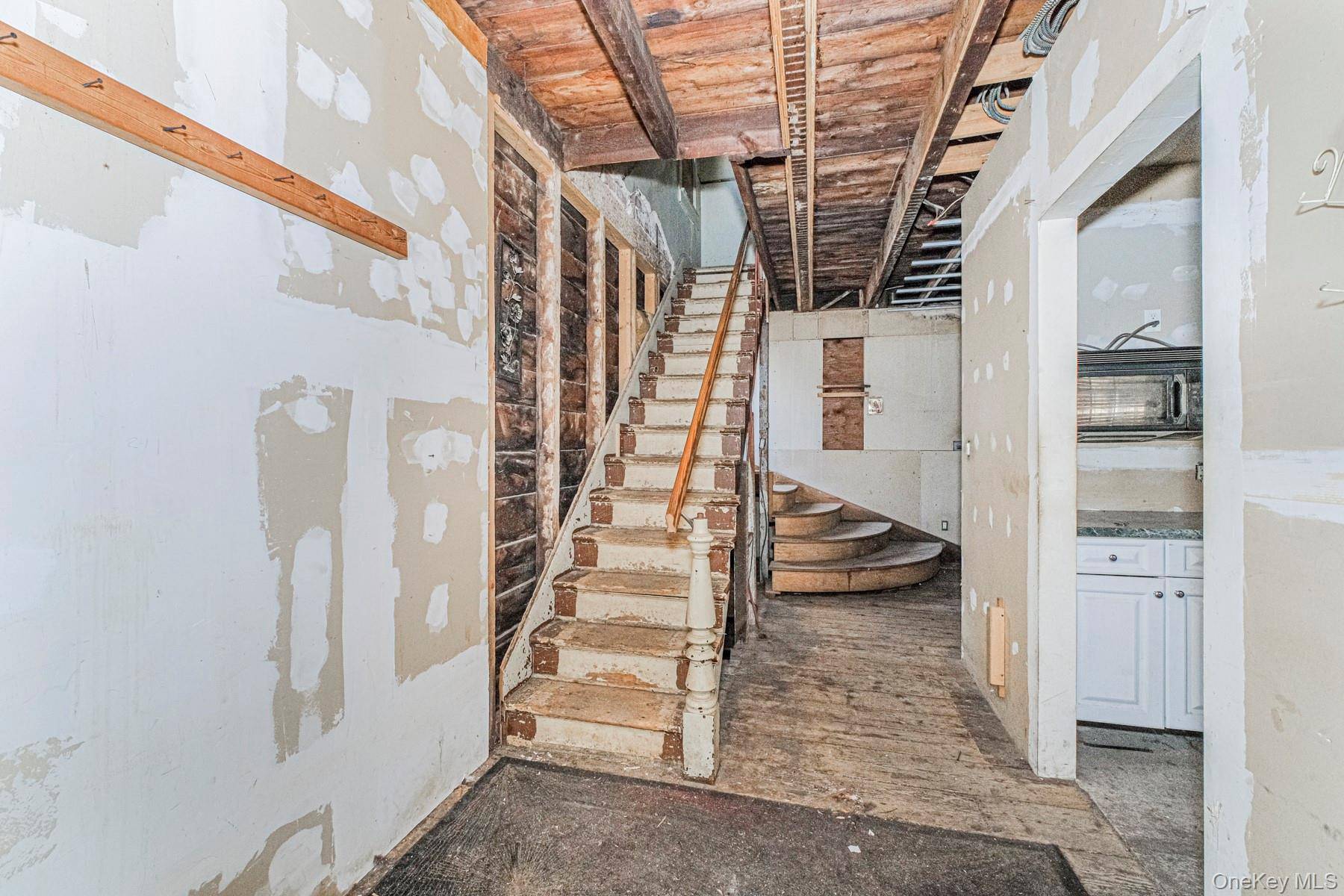 102 wright ST, Staten Island, NY 10304