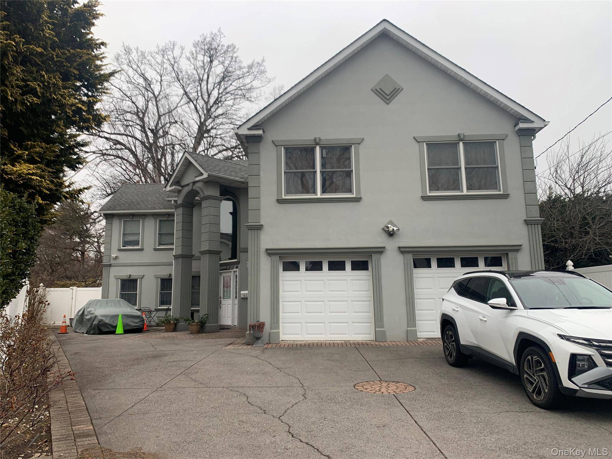 412 Coolidge ST, West Hempstead, NY 11552