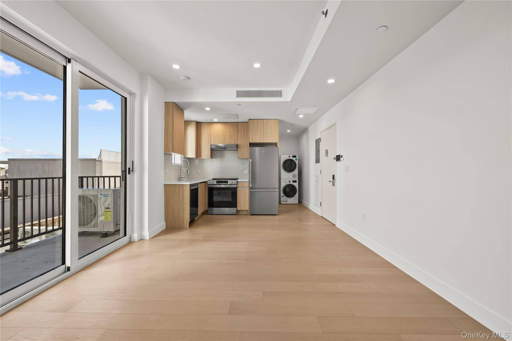150-02 Northern BLVD #3C, Flushing, NY 11354