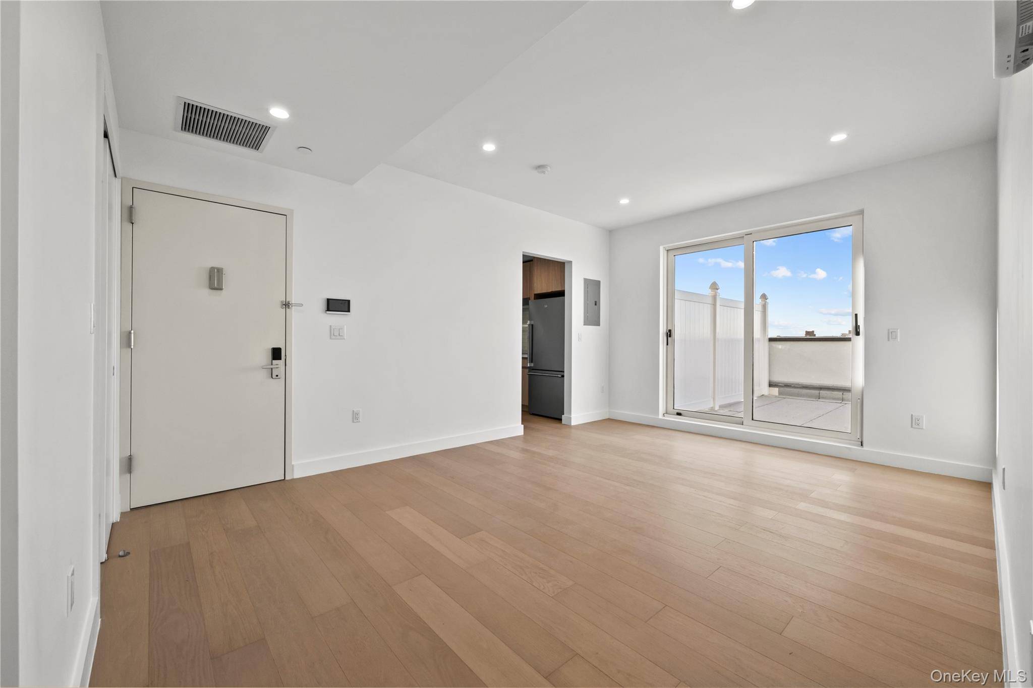 150-02 Northern BLVD #6F, Flushing, NY 11354