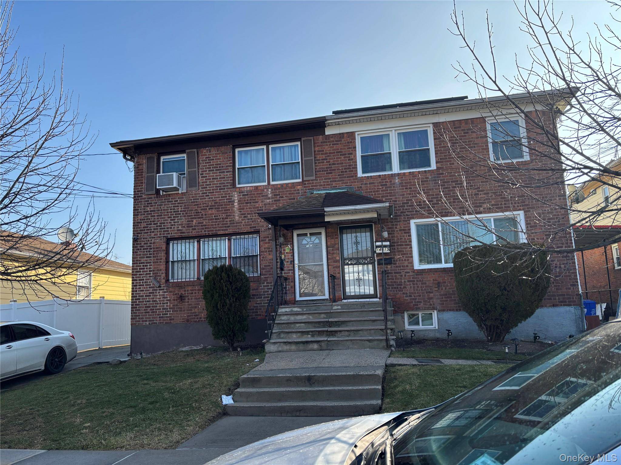 146-15 221st ST, Springfield Gardens, NY 11413