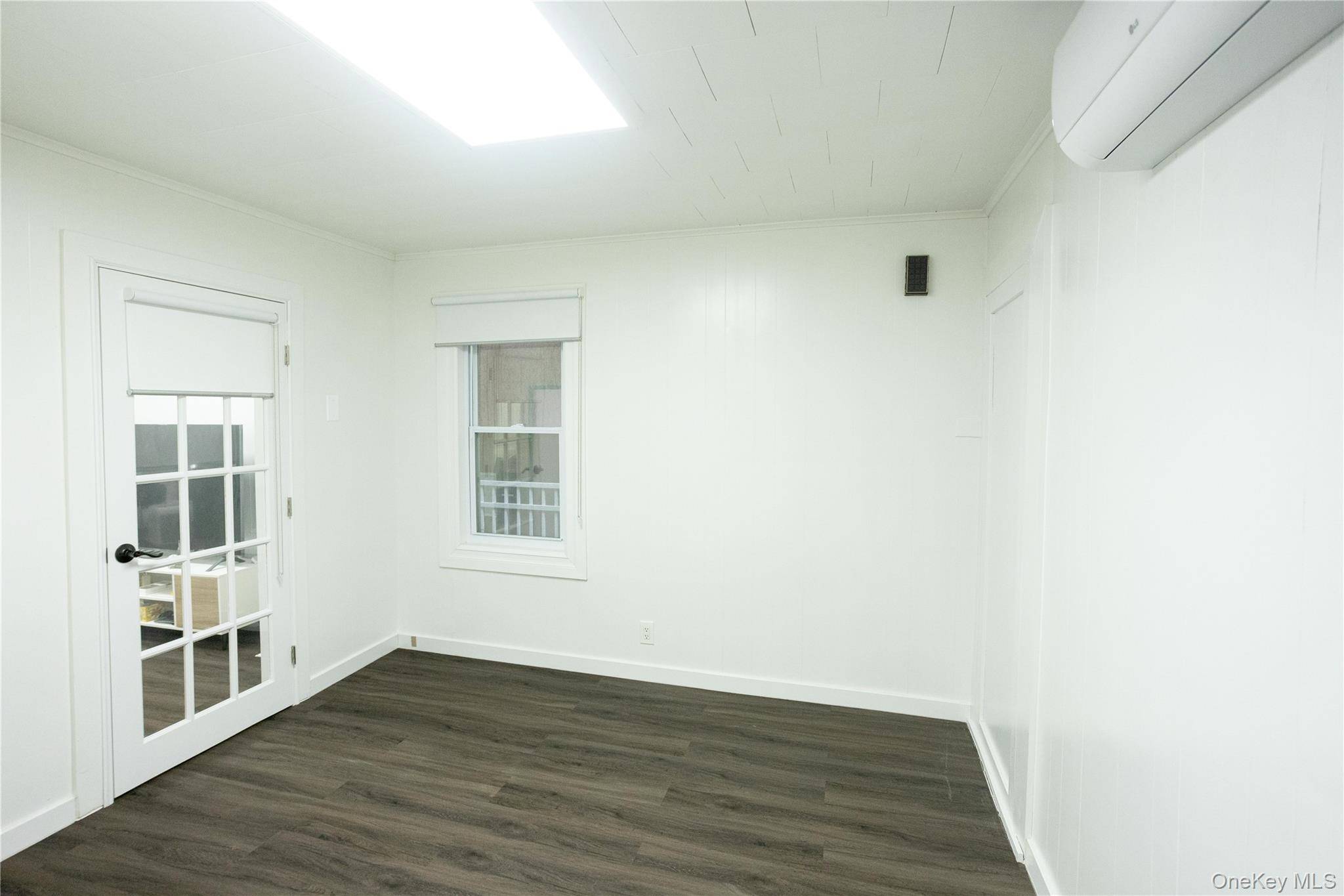 43-18 214th PL, Bayside, NY 11361