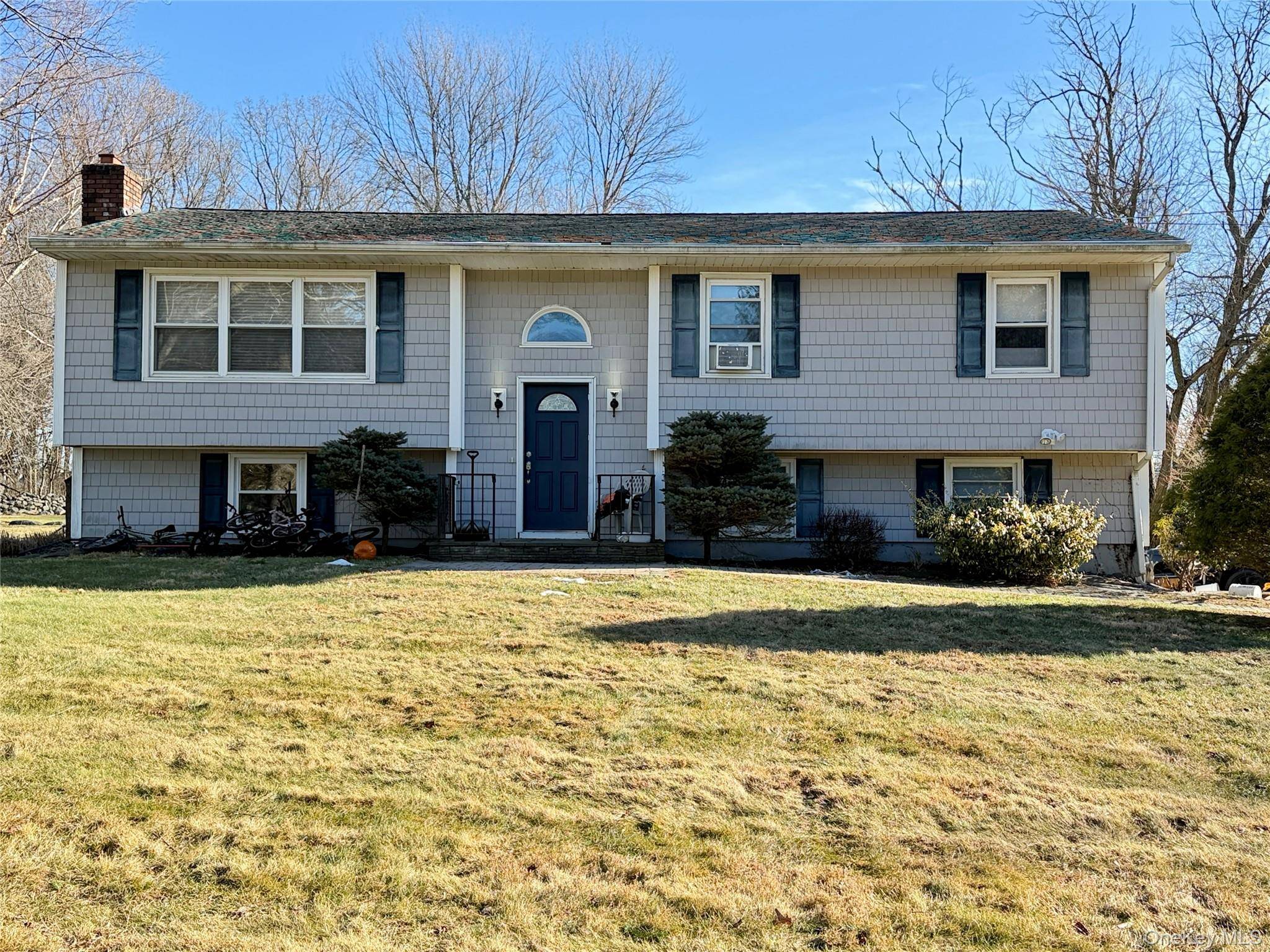 110 Wayacross RD, Mahopac, NY 10541