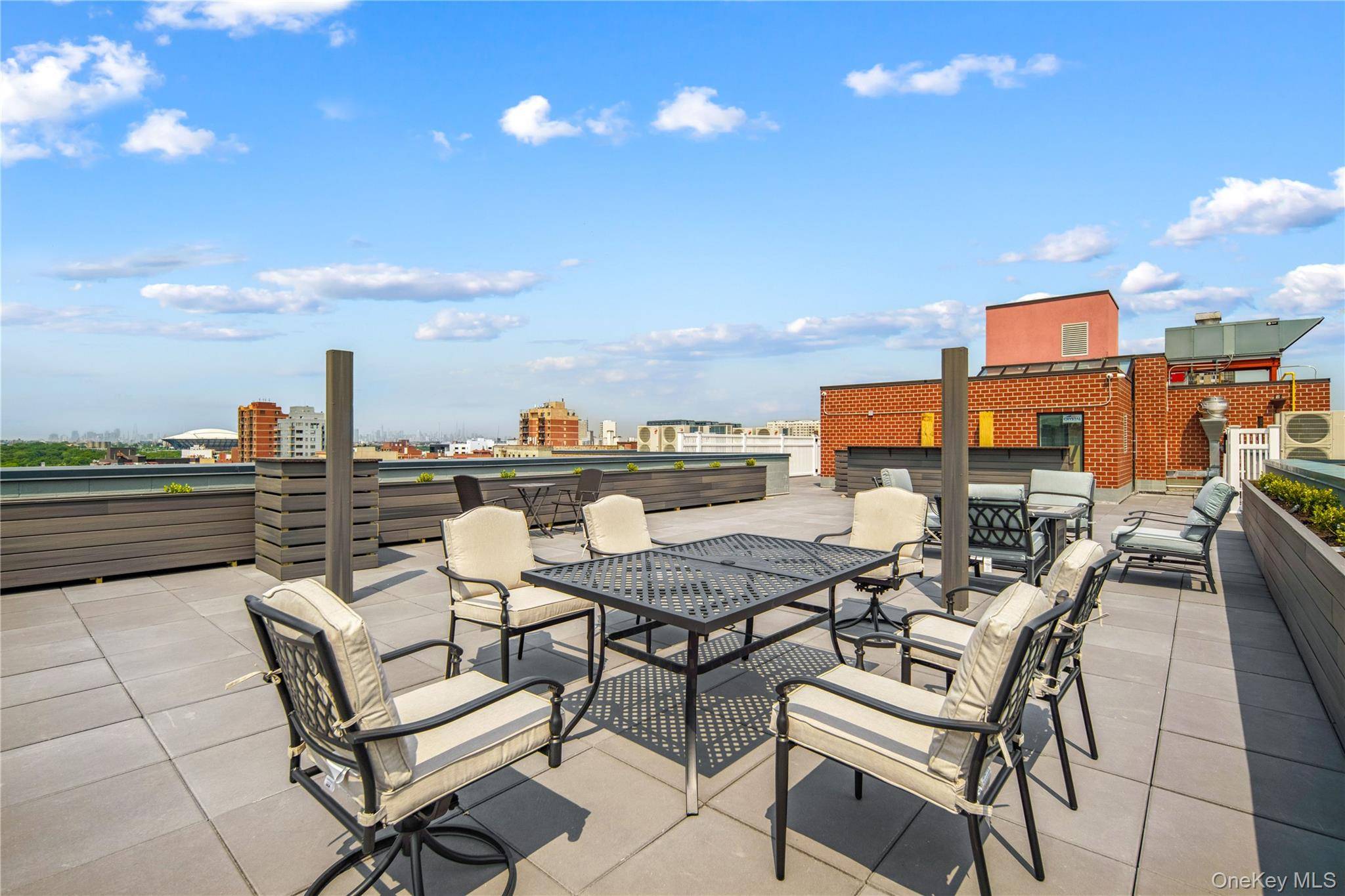 13450 Blossom AVE #5E, Flushing, NY 11355