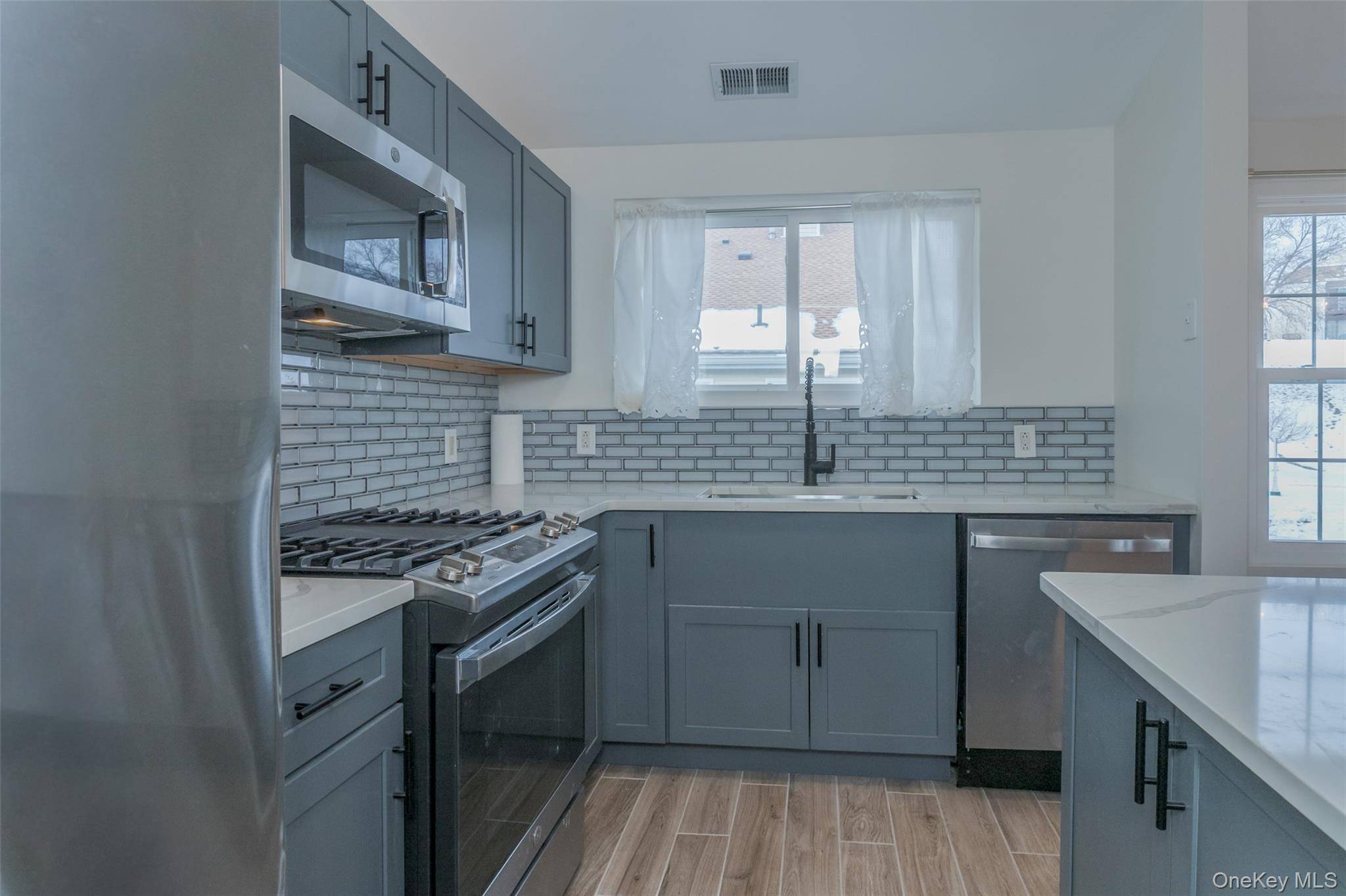 2113 Whispering HLS, Chester, NY 10918