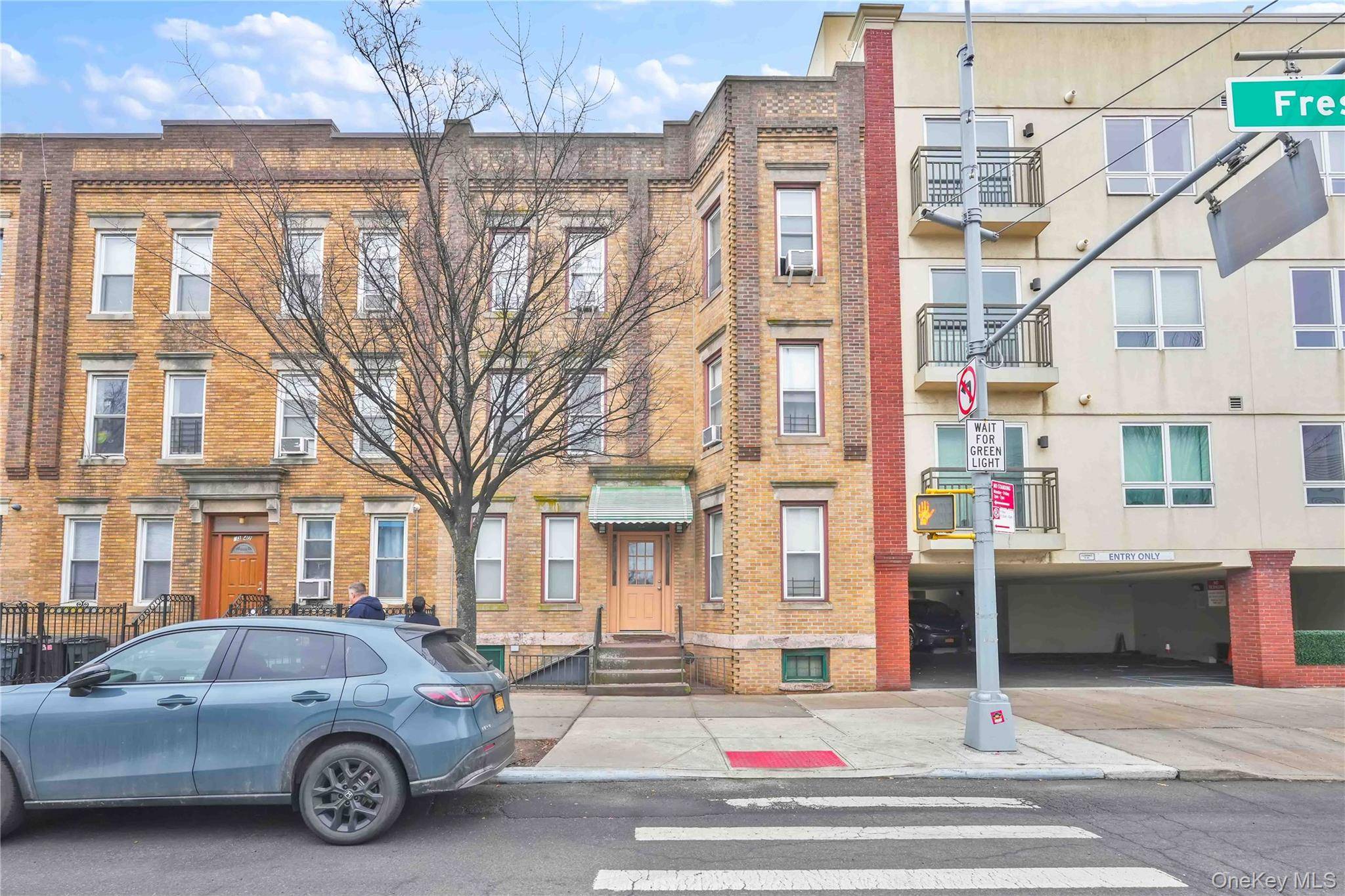 6340 Fresh Pond RD, Ridgewood, NY 11385