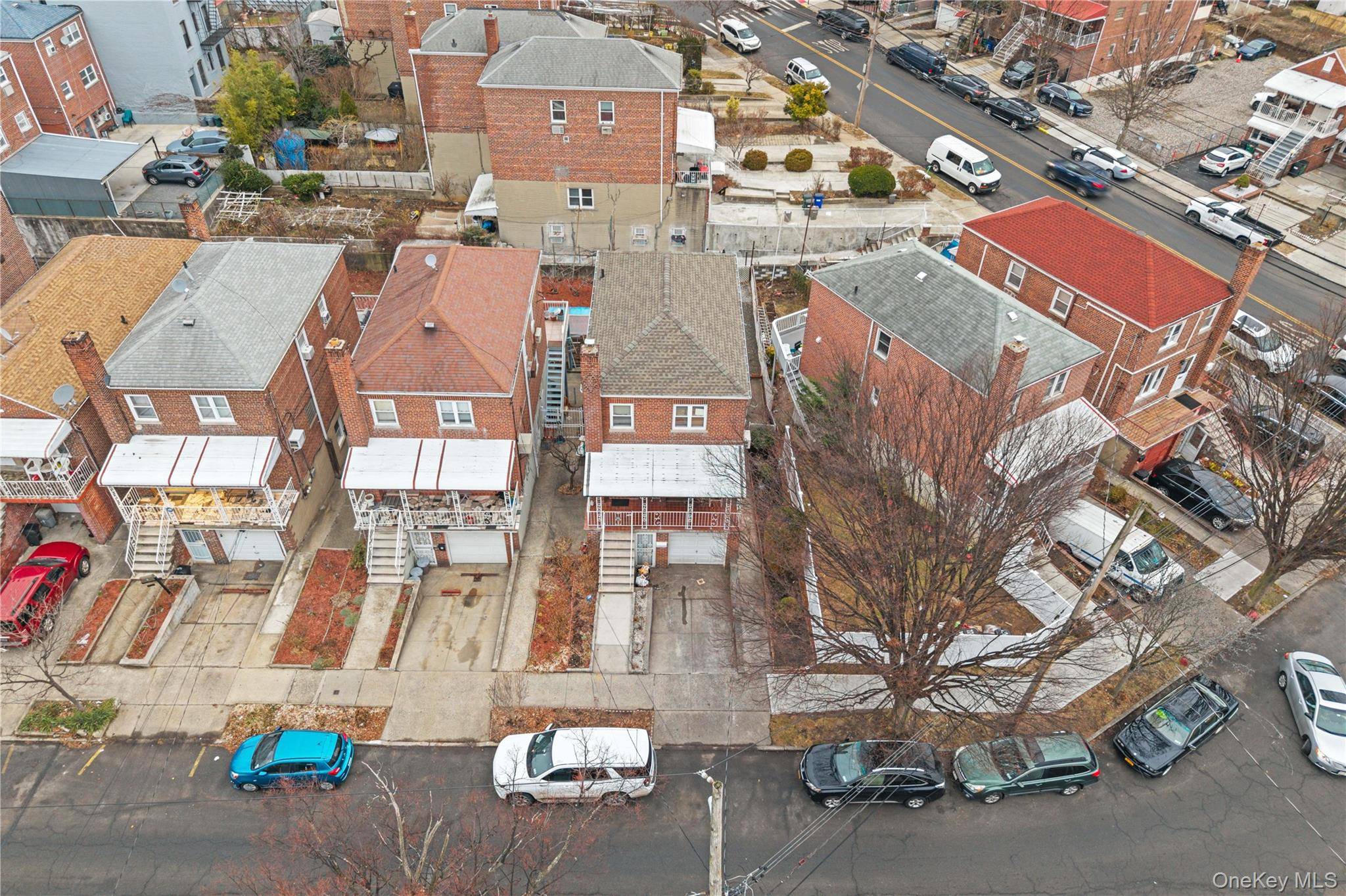 2004 Bogart AVE, Bronx, NY 10462