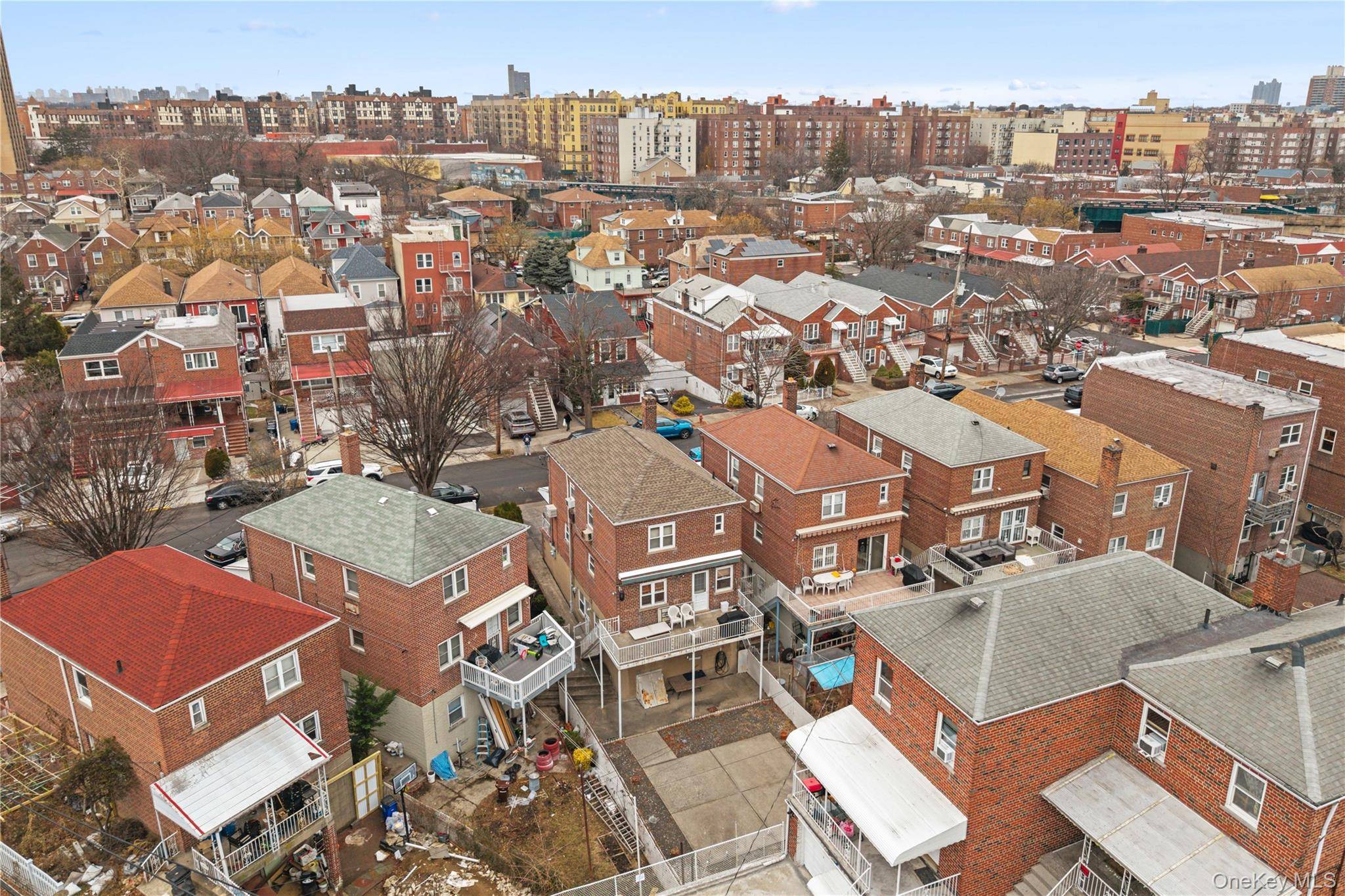 2004 Bogart AVE, Bronx, NY 10462